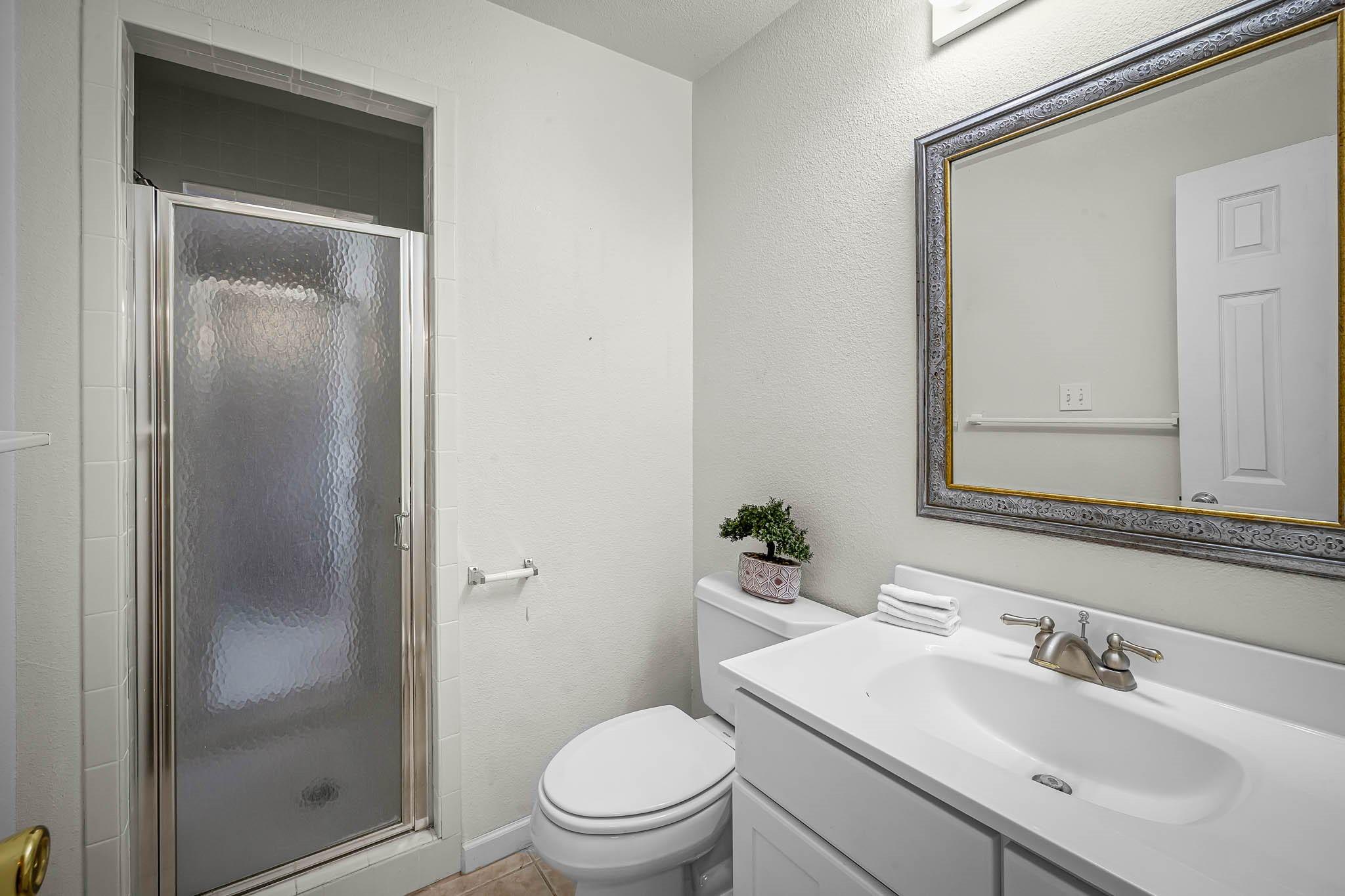 Image 22 of 32 For 101 Edgewater Ter