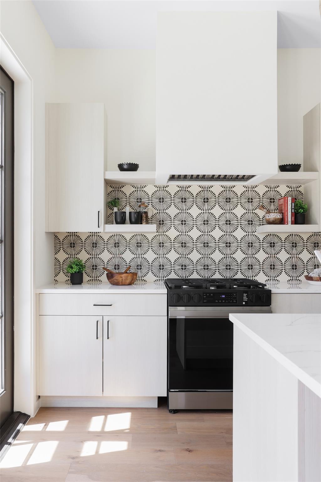 Image 15 of 38 For 3500 Pecan Springs Rd 10