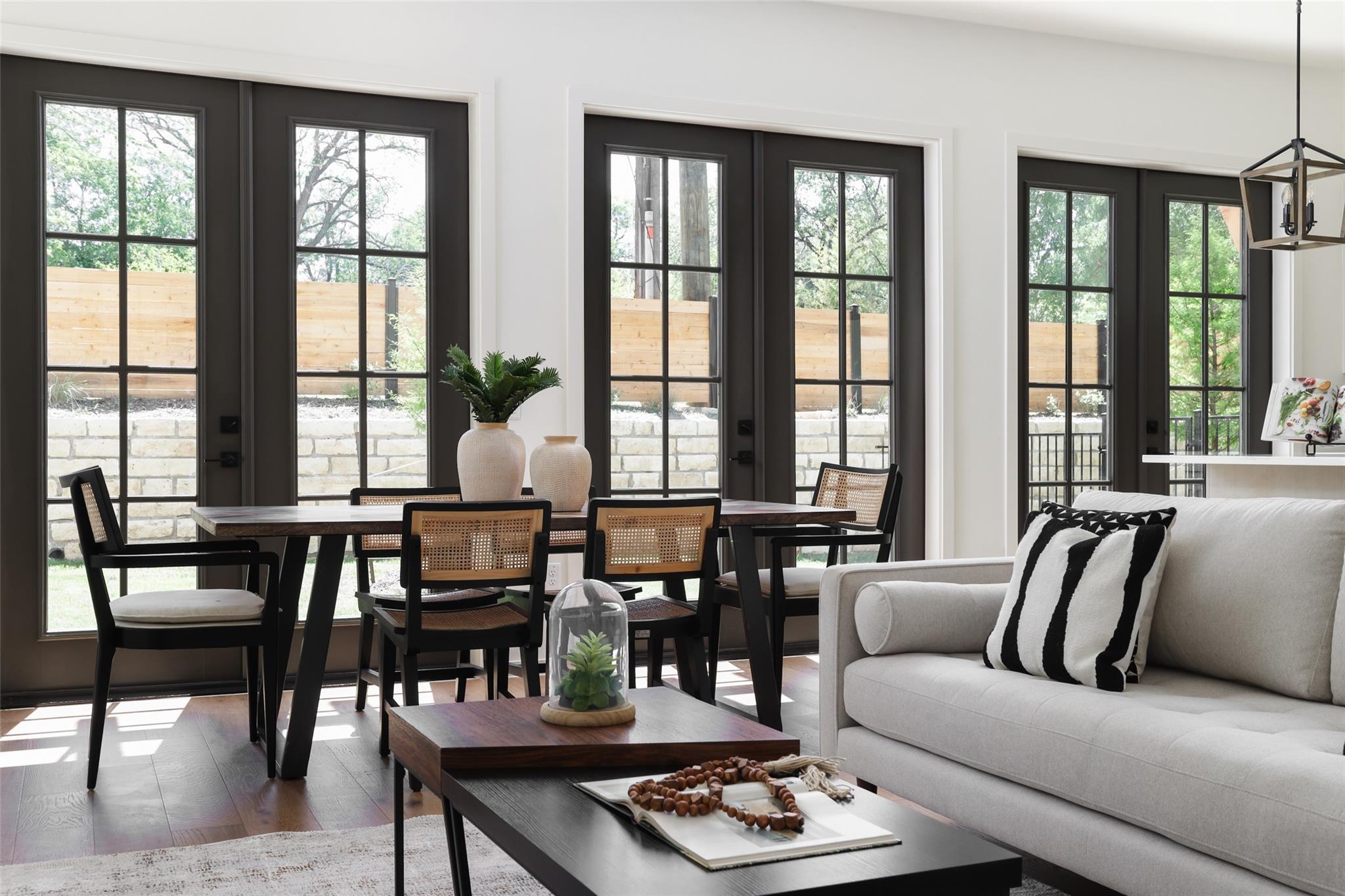 Image 26 of 38 For 3500 Pecan Springs Rd 10