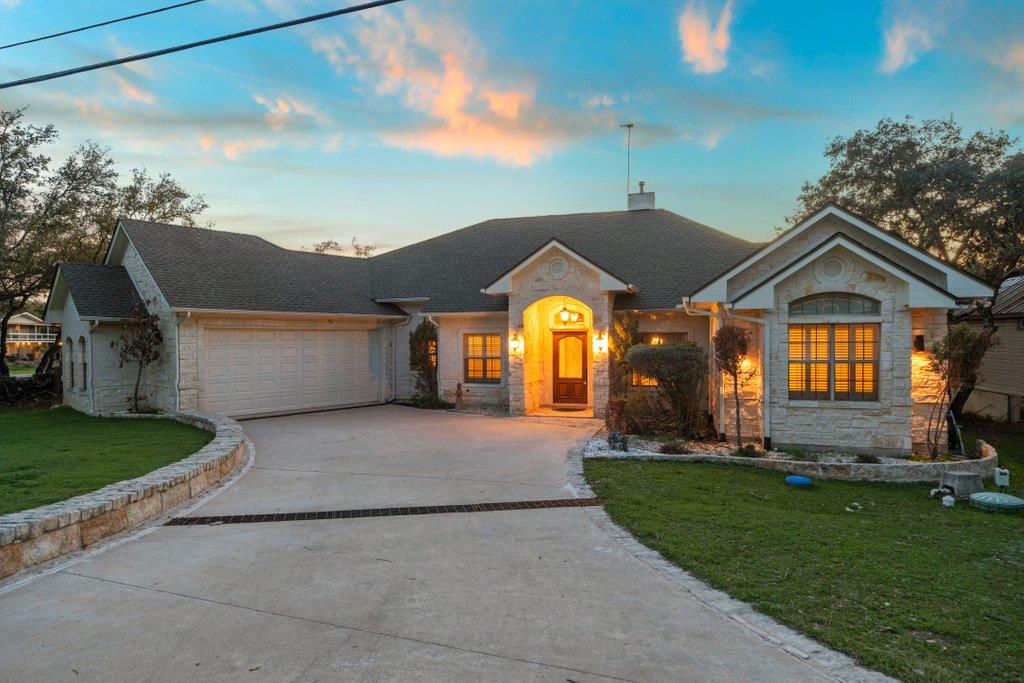 Details for 1925 Glenn Dr Dr, Canyon Lake, TX 78133