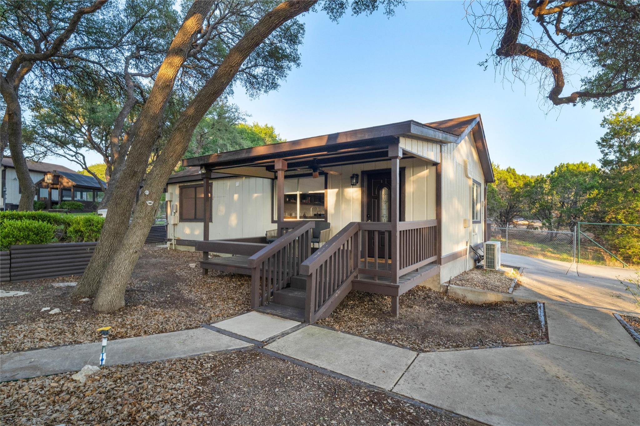 Image 28 of 40 For 1180 Purple Sage