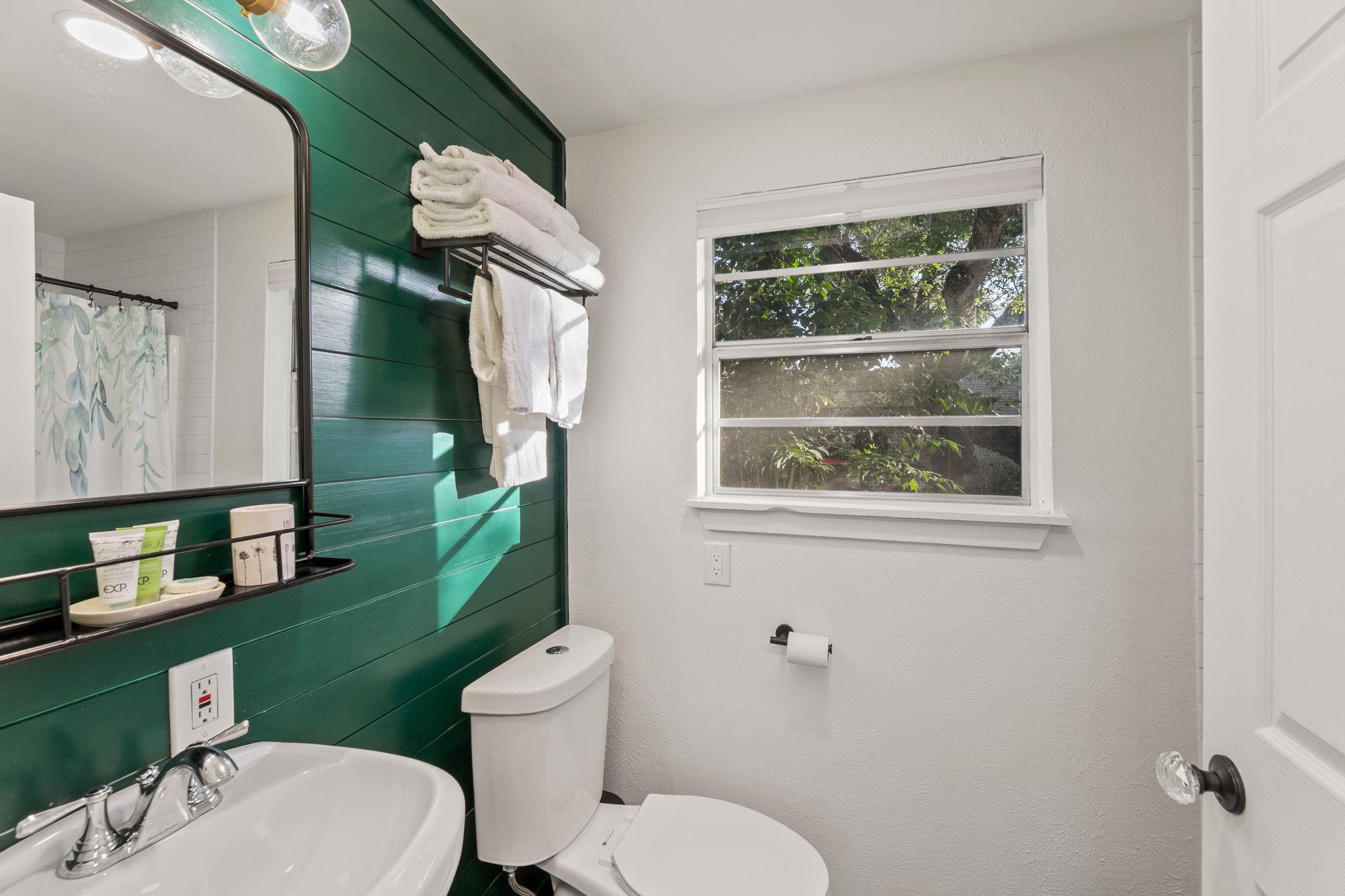 Image 37 of 40 For 1180 Purple Sage