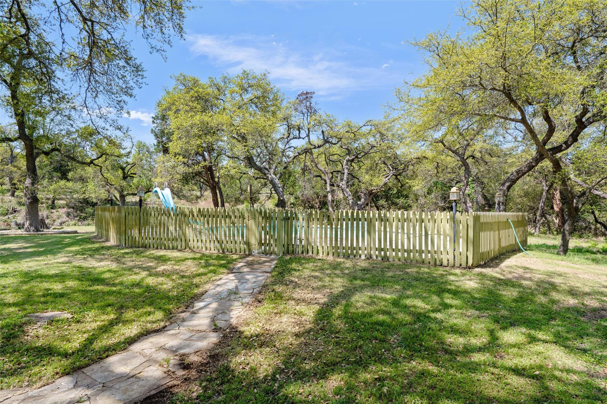 Image 32 of 40 For 33 Long Creek Rd