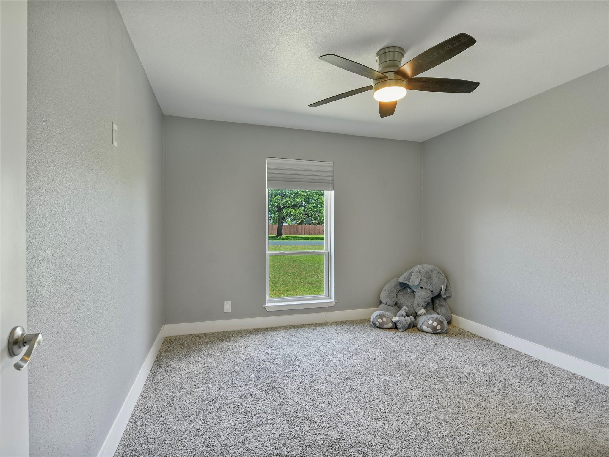 Image 16 of 40 For 1612 Shenandoah Dr