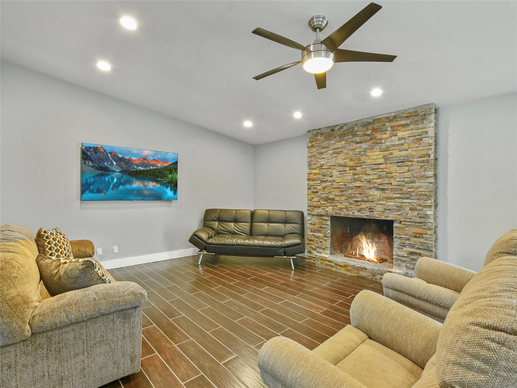 Image 21 of 40 For 1612 Shenandoah Dr