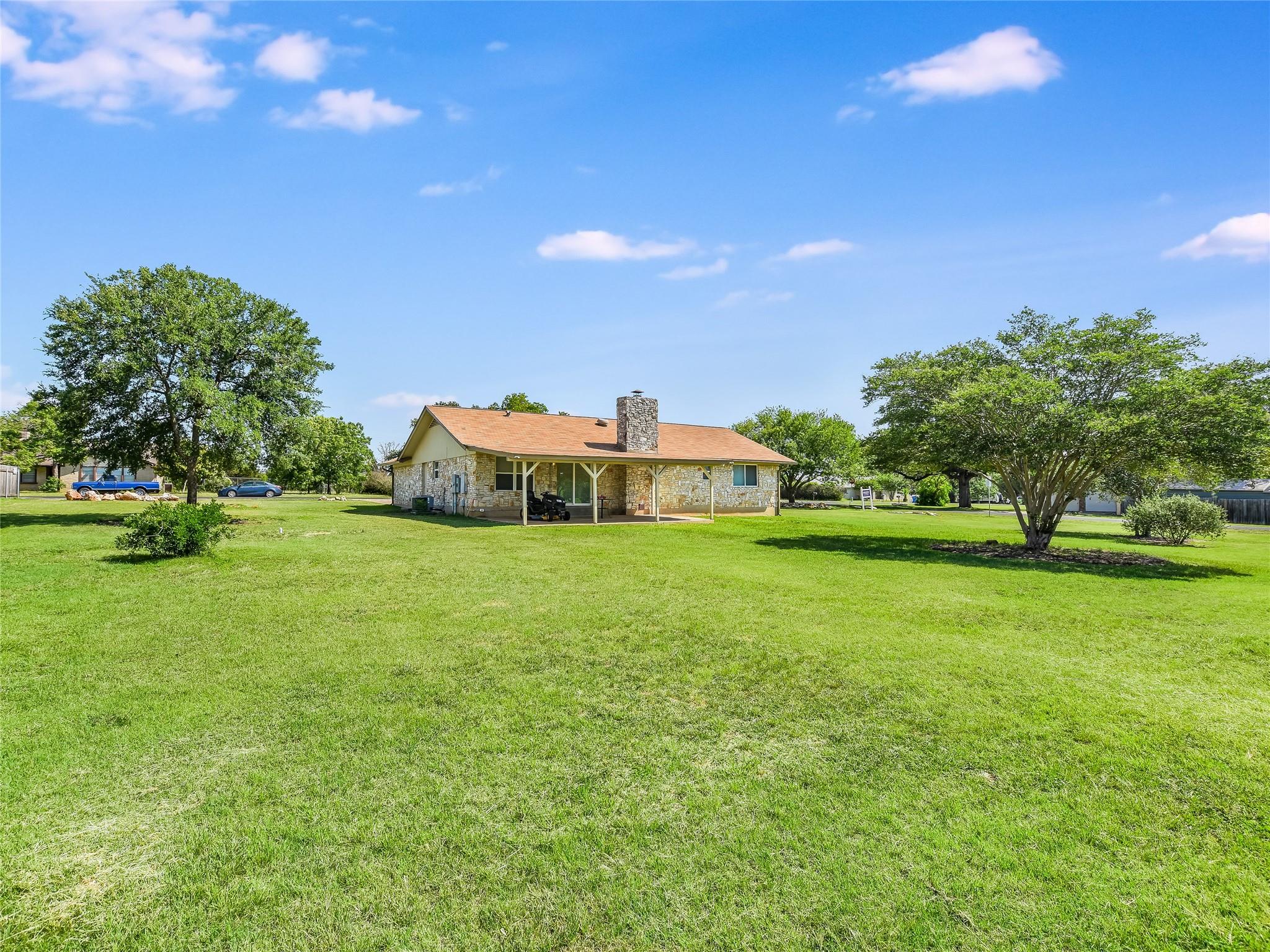 Image 9 of 40 For 1612 Shenandoah Dr