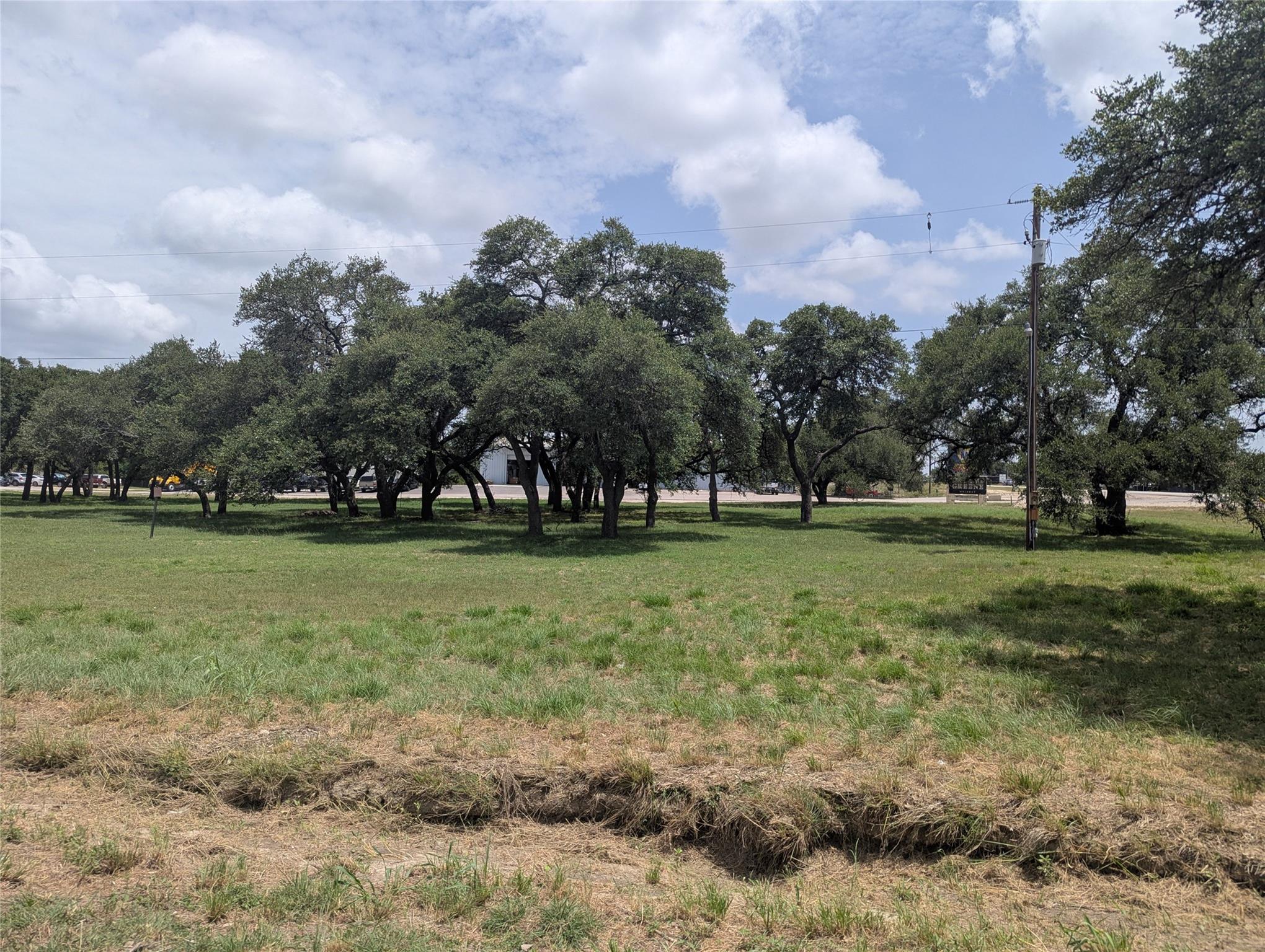 Image 4 of 18 For 1917 N Us Hwy 281