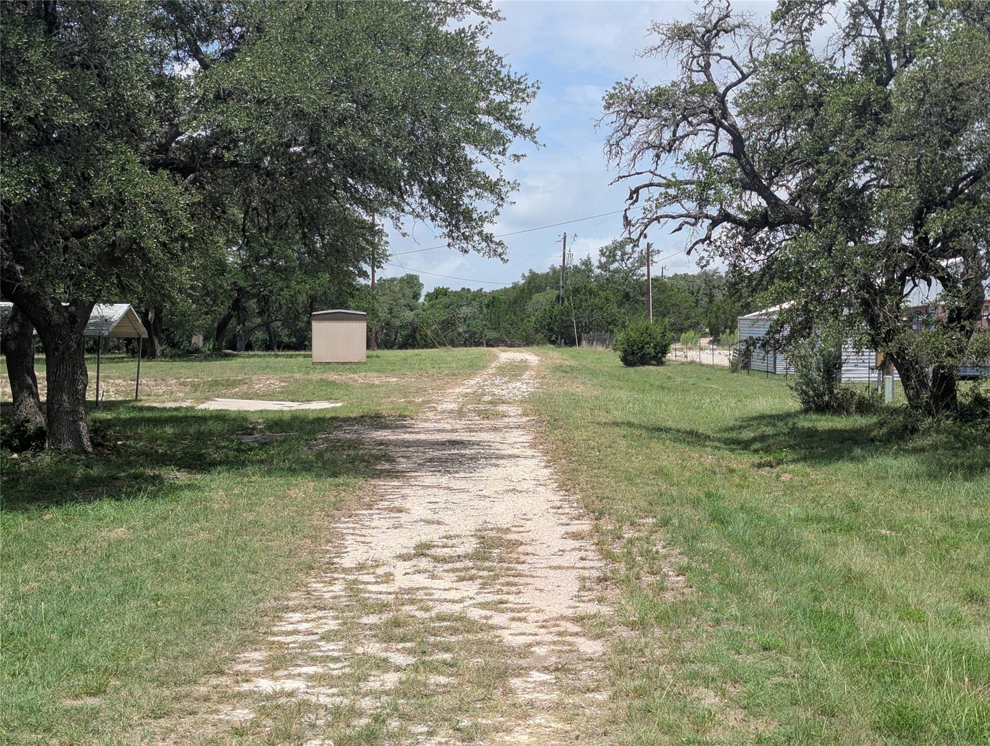 Image 9 of 18 For 1917 N Us Hwy 281