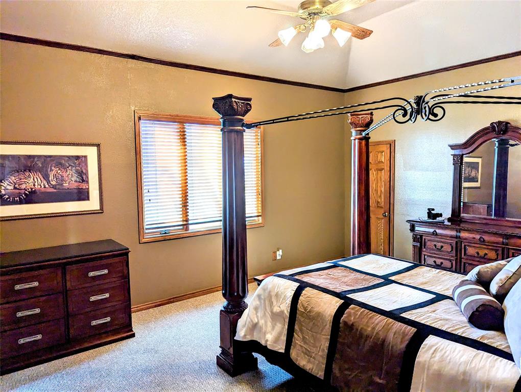 Image 13 of 26 For 321 Weiss Rd