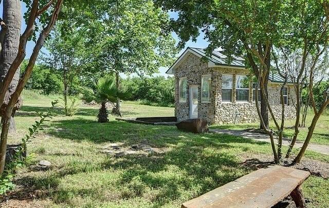 Image 23 of 26 For 321 Weiss Rd