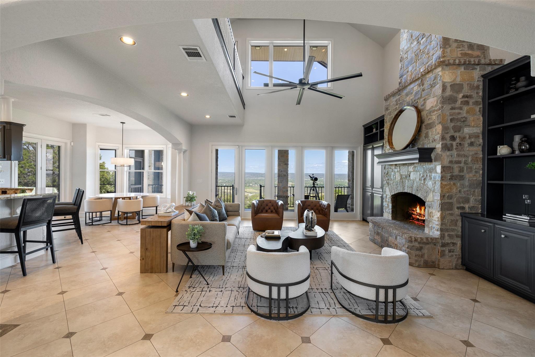 Image 16 of 40 For 1071 Escalar Dr