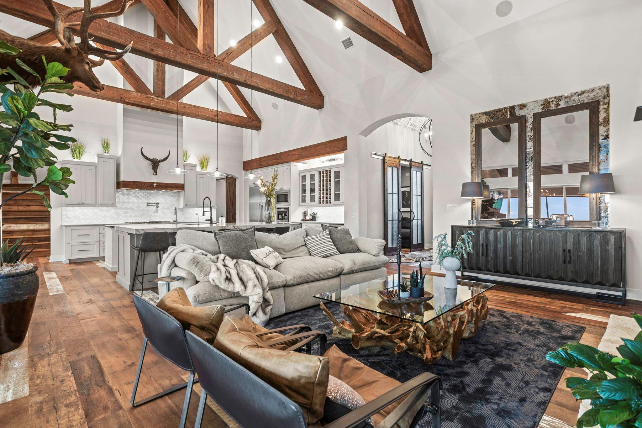 Image 13 of 40 For 22605 Homestead Mesa