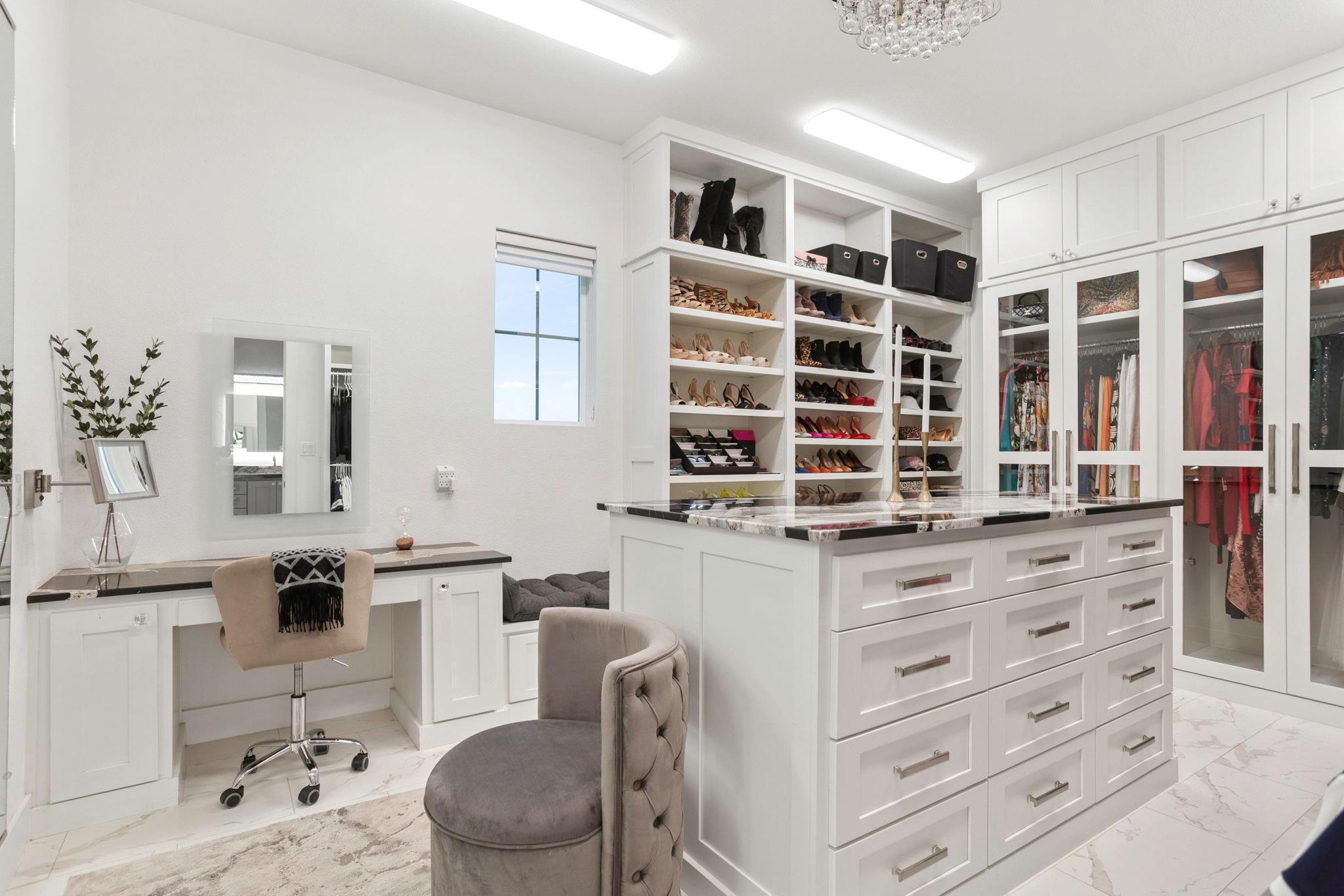 Image 20 of 40 For 22605 Homestead Mesa