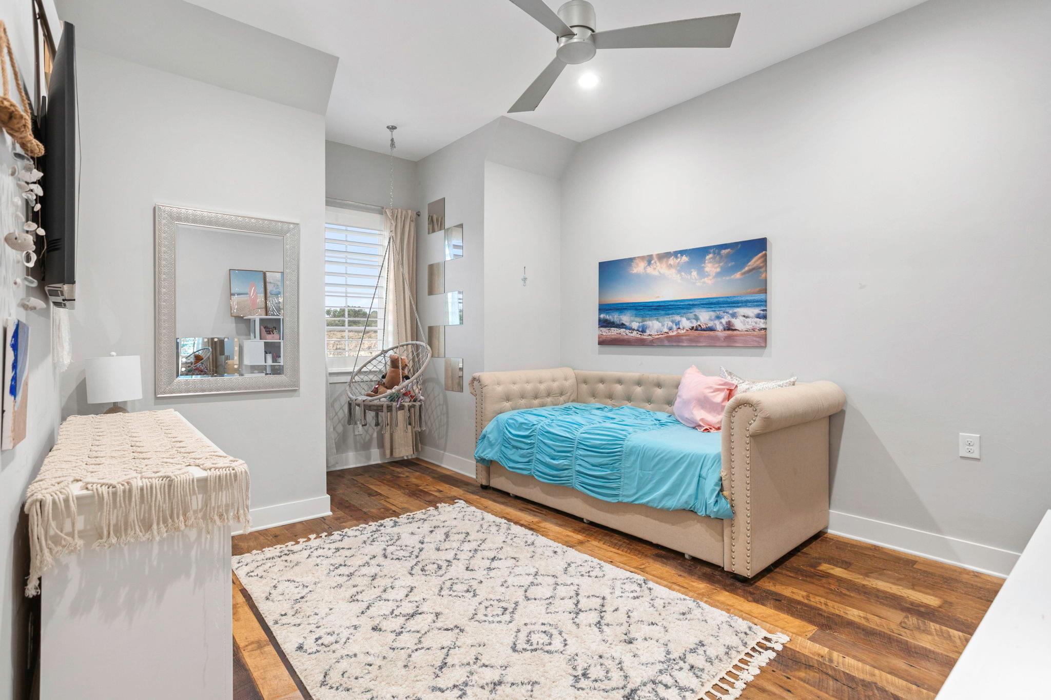 Image 26 of 40 For 22605 Homestead Mesa