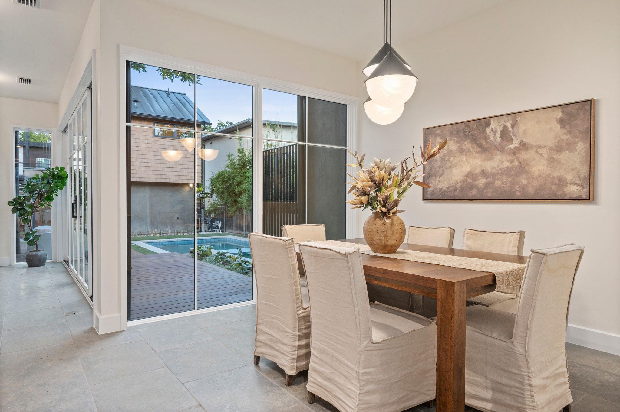 Image 13 of 39 For 706 Johanna St