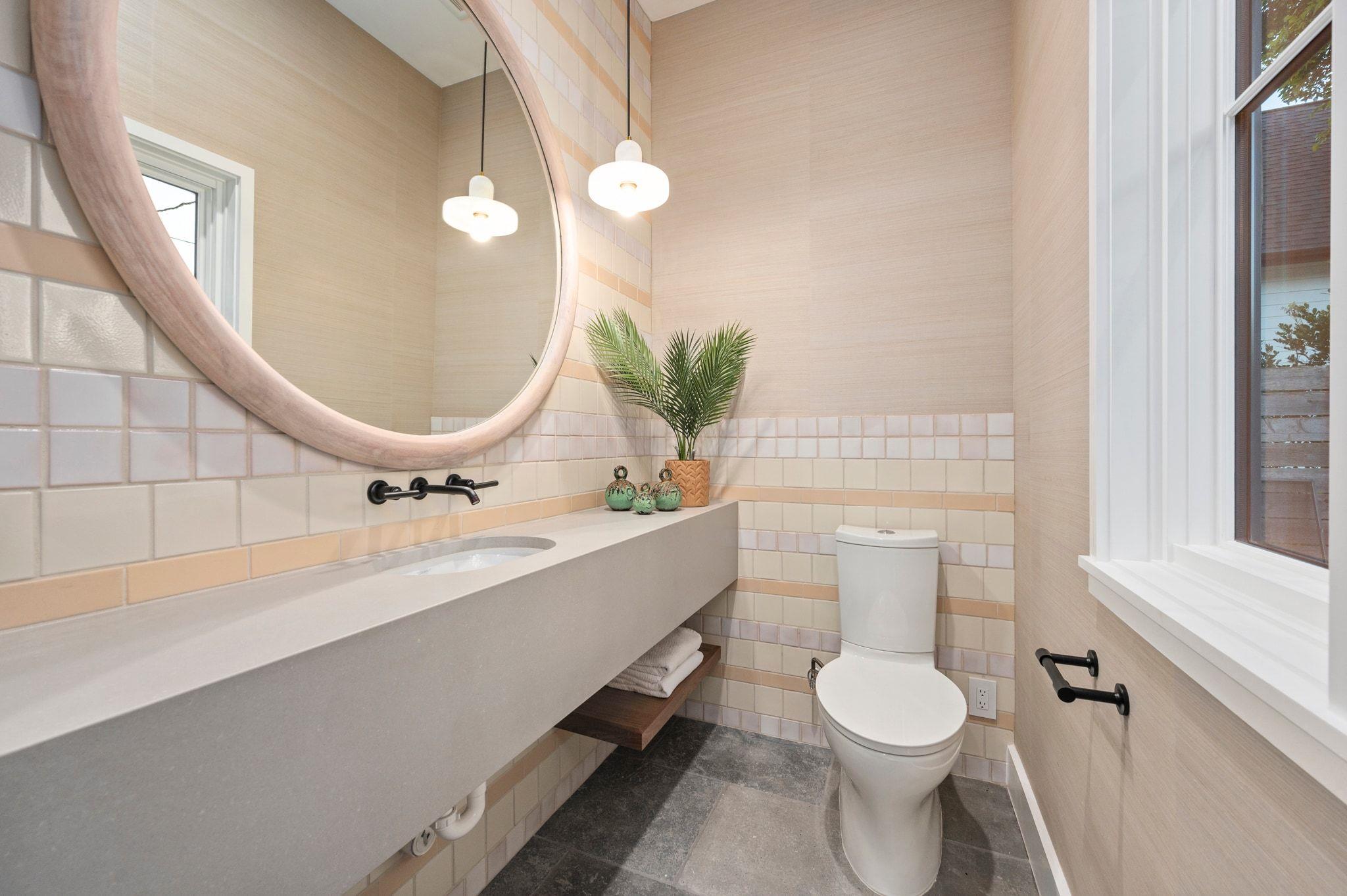 Image 14 of 39 For 706 Johanna St