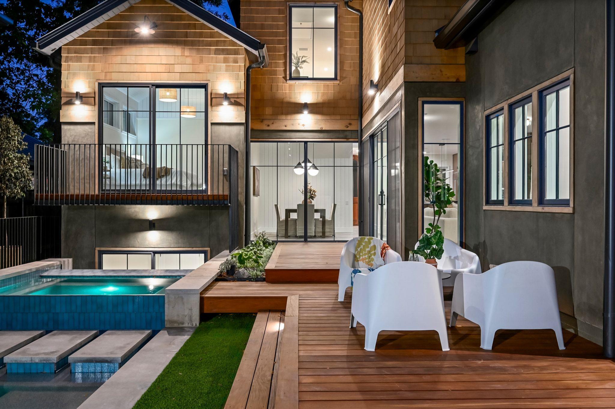 Image 29 of 39 For 706 Johanna St