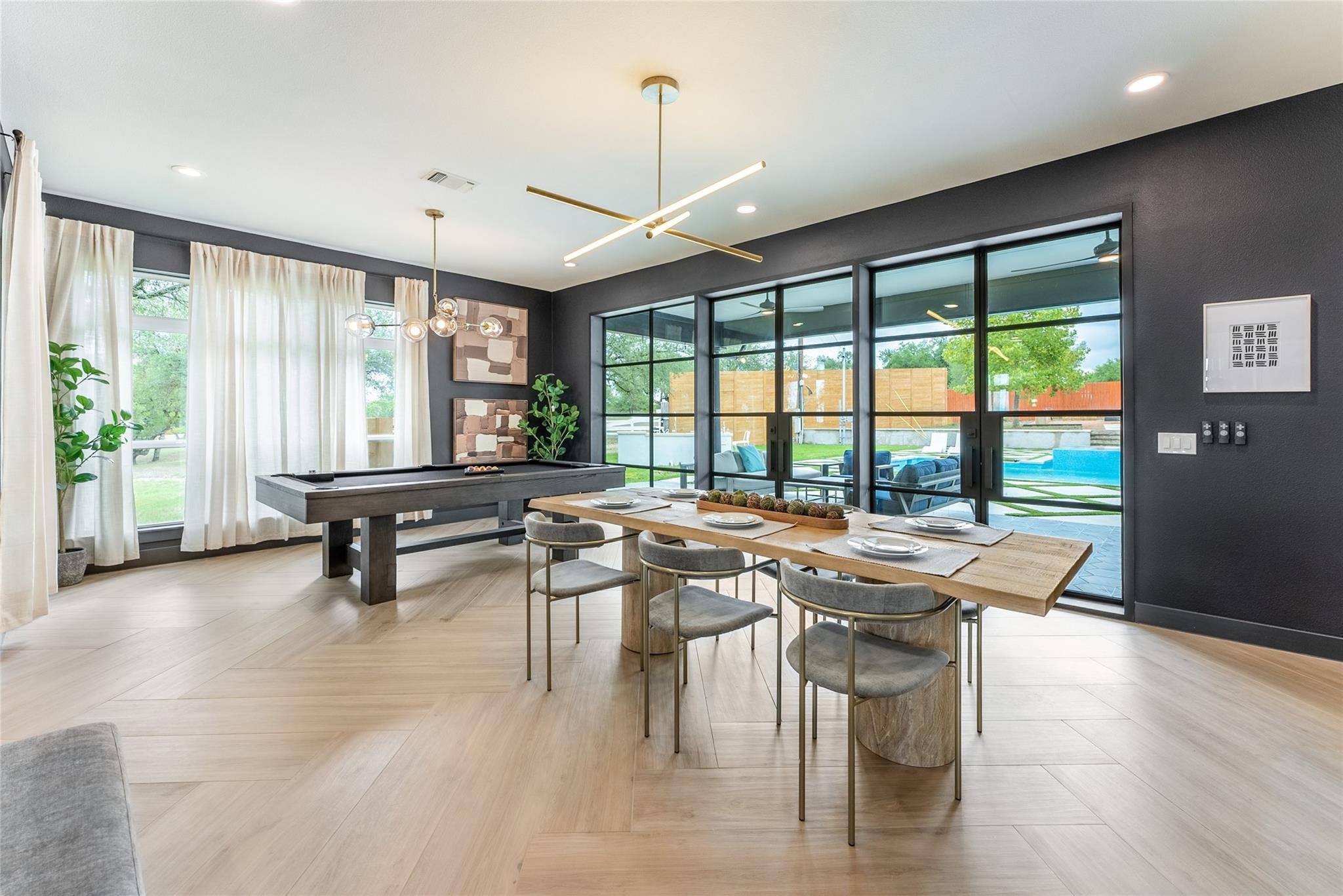 Image 9 of 40 For 12605 Fitzhugh Rd