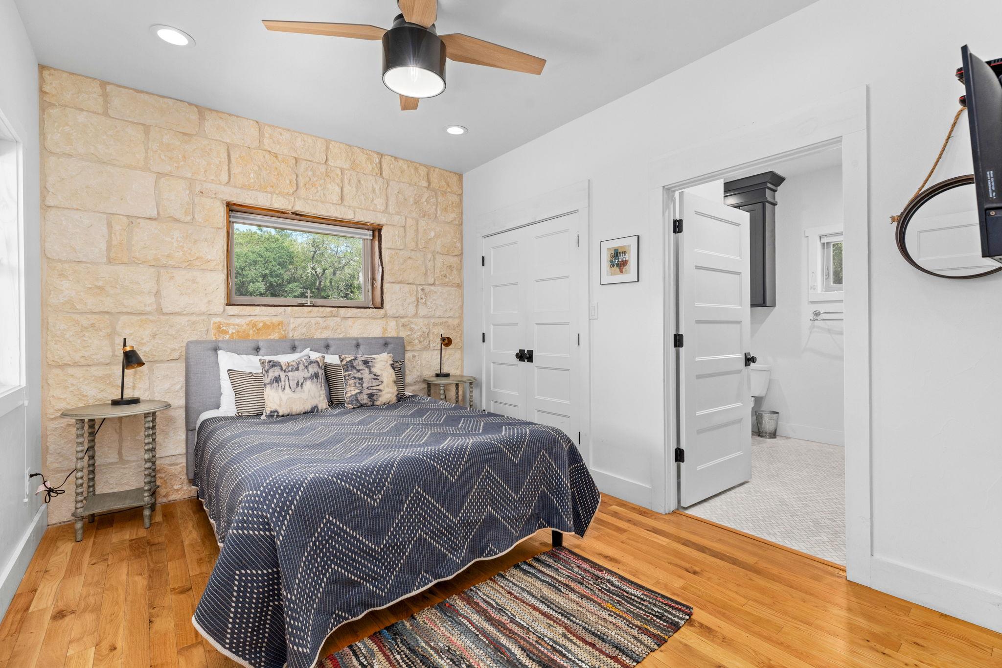 Image 14 of 35 For 684 Big Shades Rd