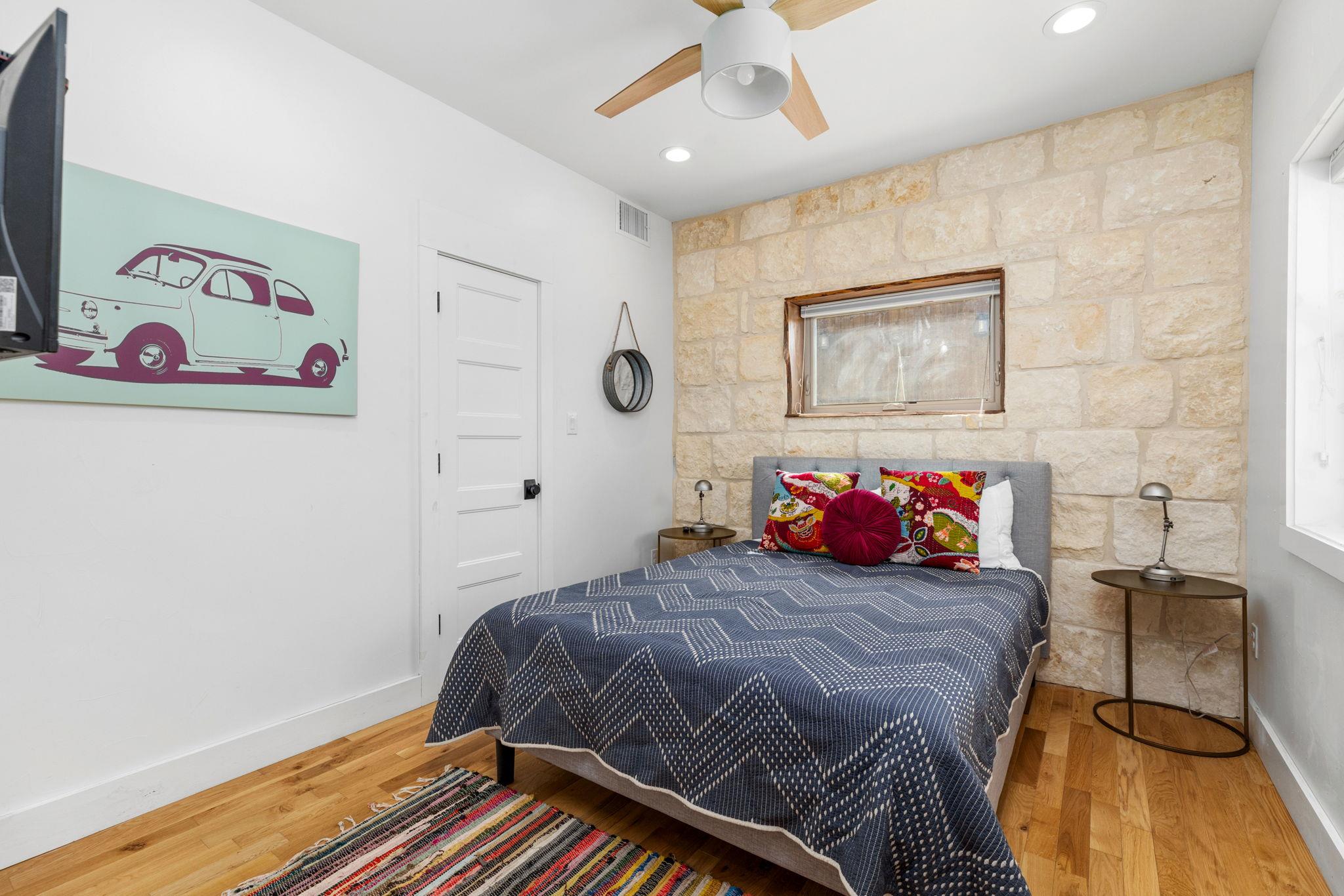 Image 19 of 35 For 684 Big Shades Rd