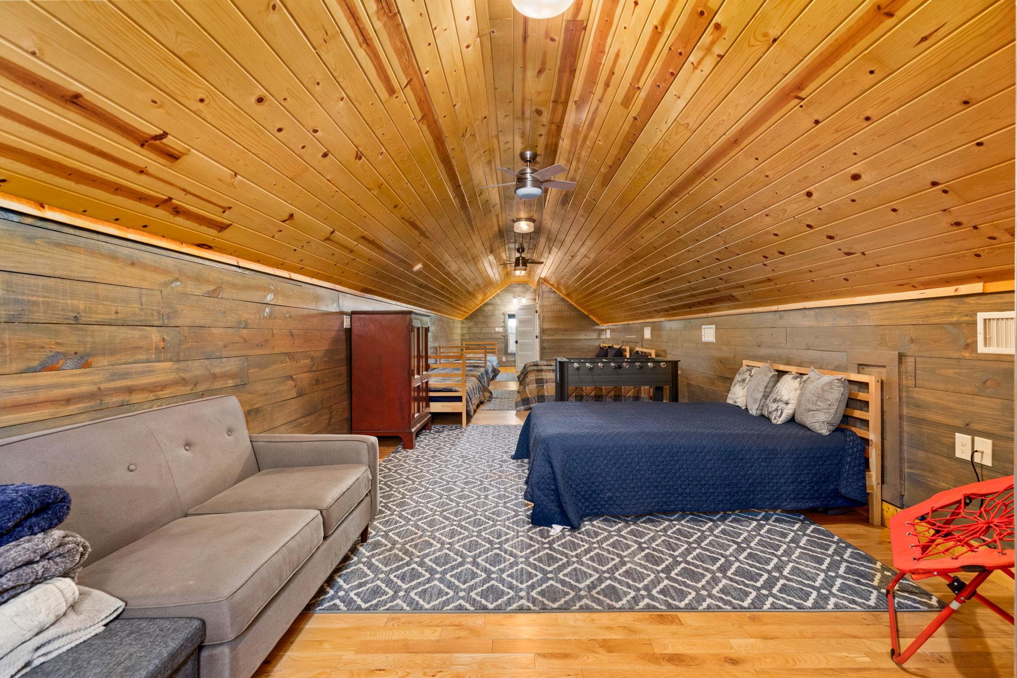 Image 21 of 35 For 684 Big Shades Rd