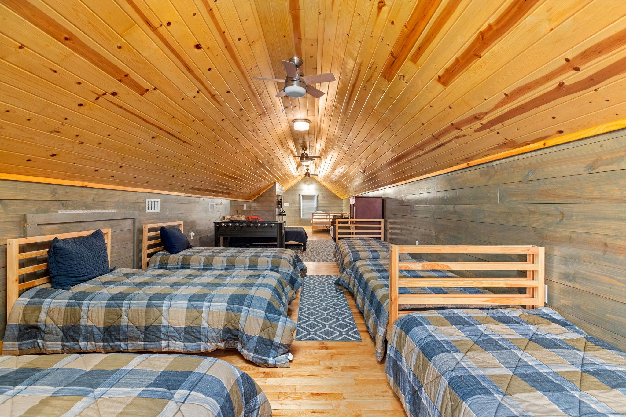 Image 23 of 35 For 684 Big Shades Rd