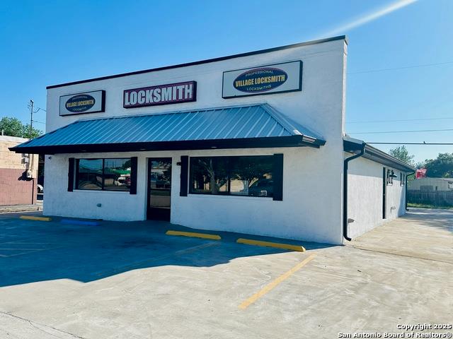 Details for 212 Rosewood, Universal City, TX 78148