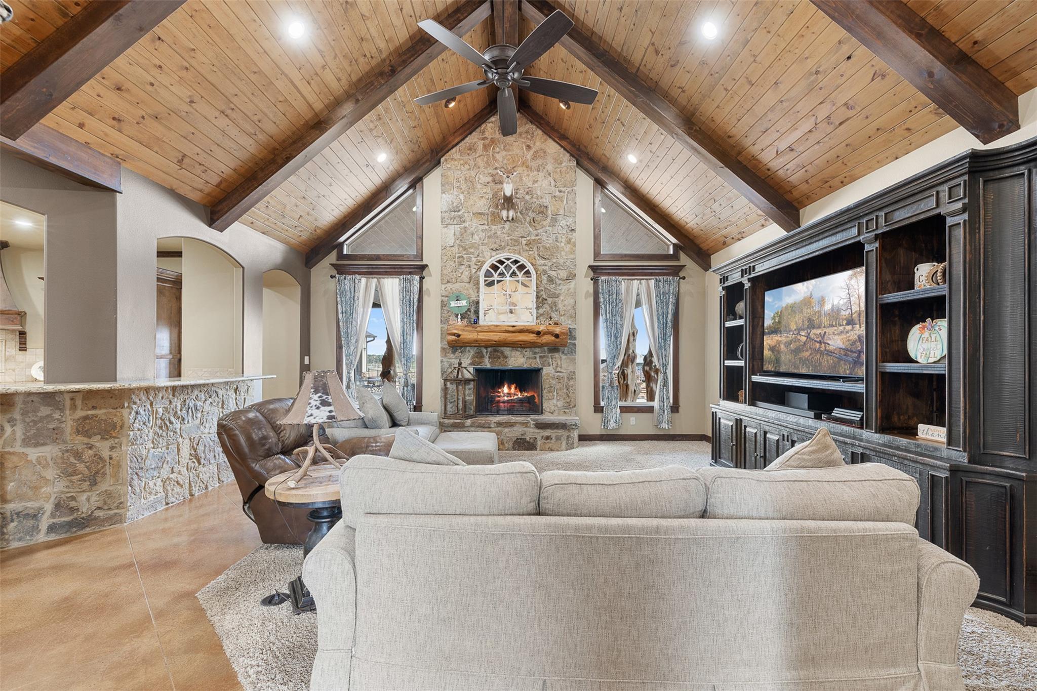 Image 10 of 39 For 2543 Fm 975  