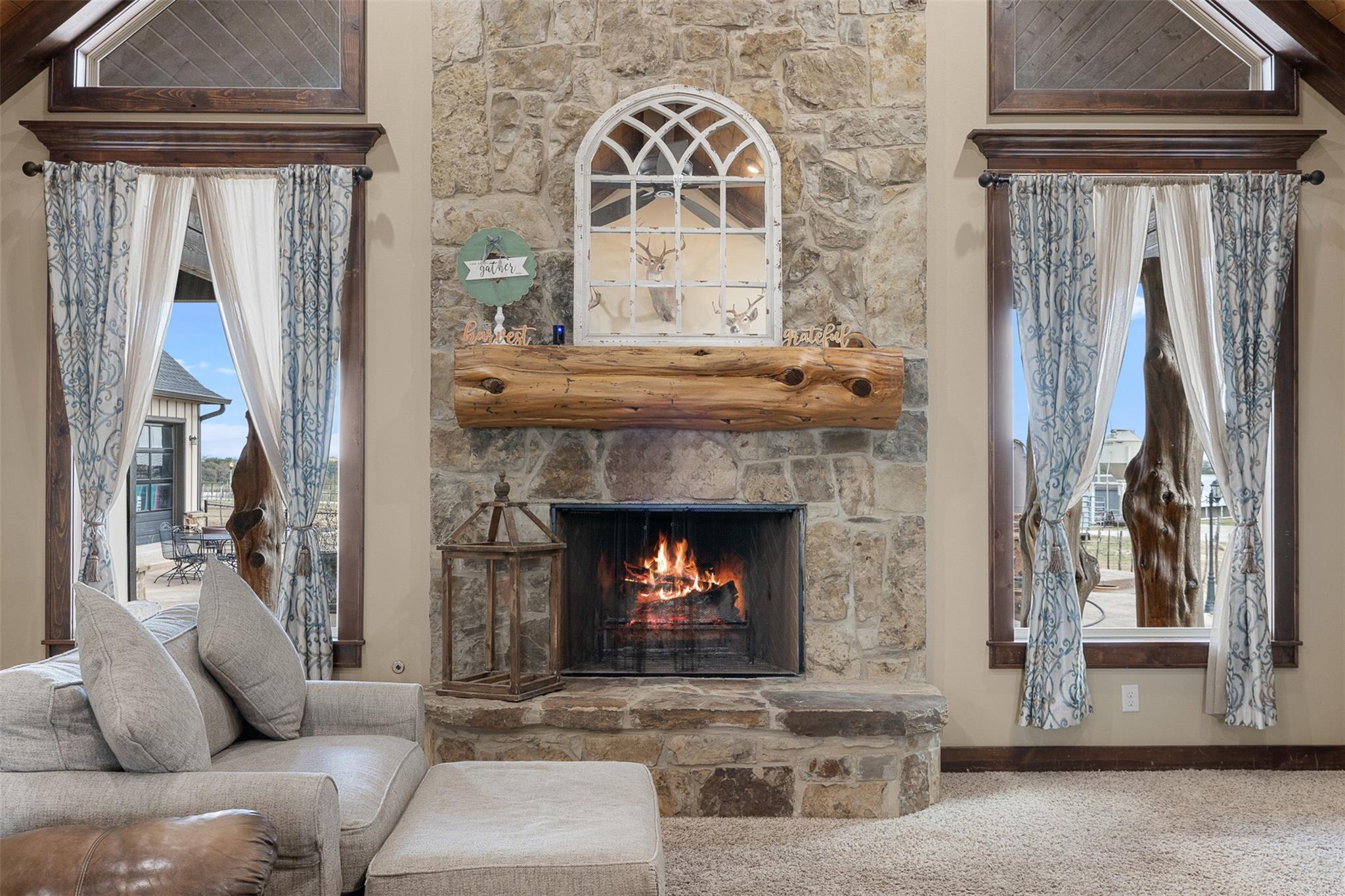 Image 12 of 39 For 2543 Fm 975  