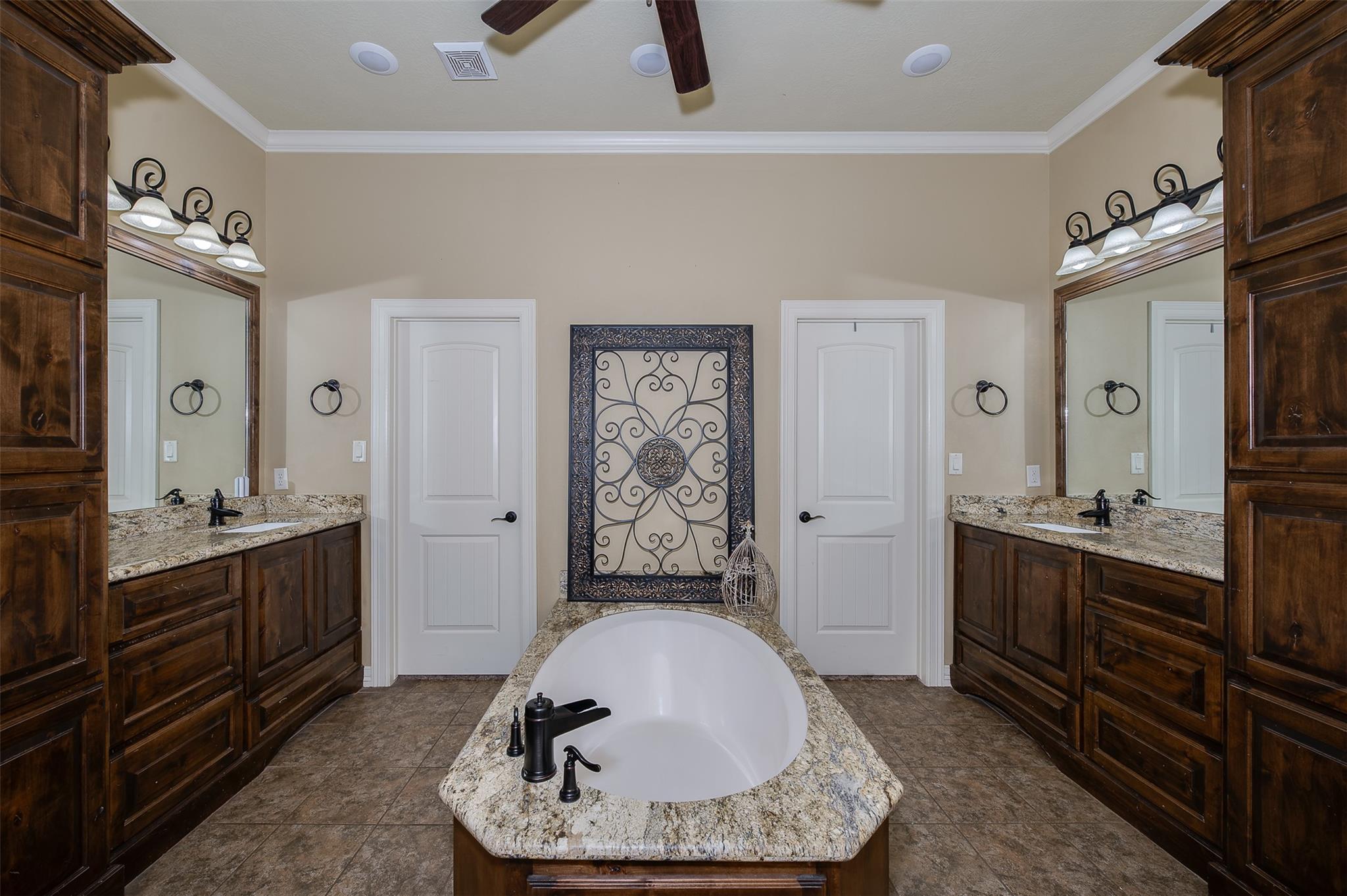 Image 18 of 39 For 2543 Fm 975  