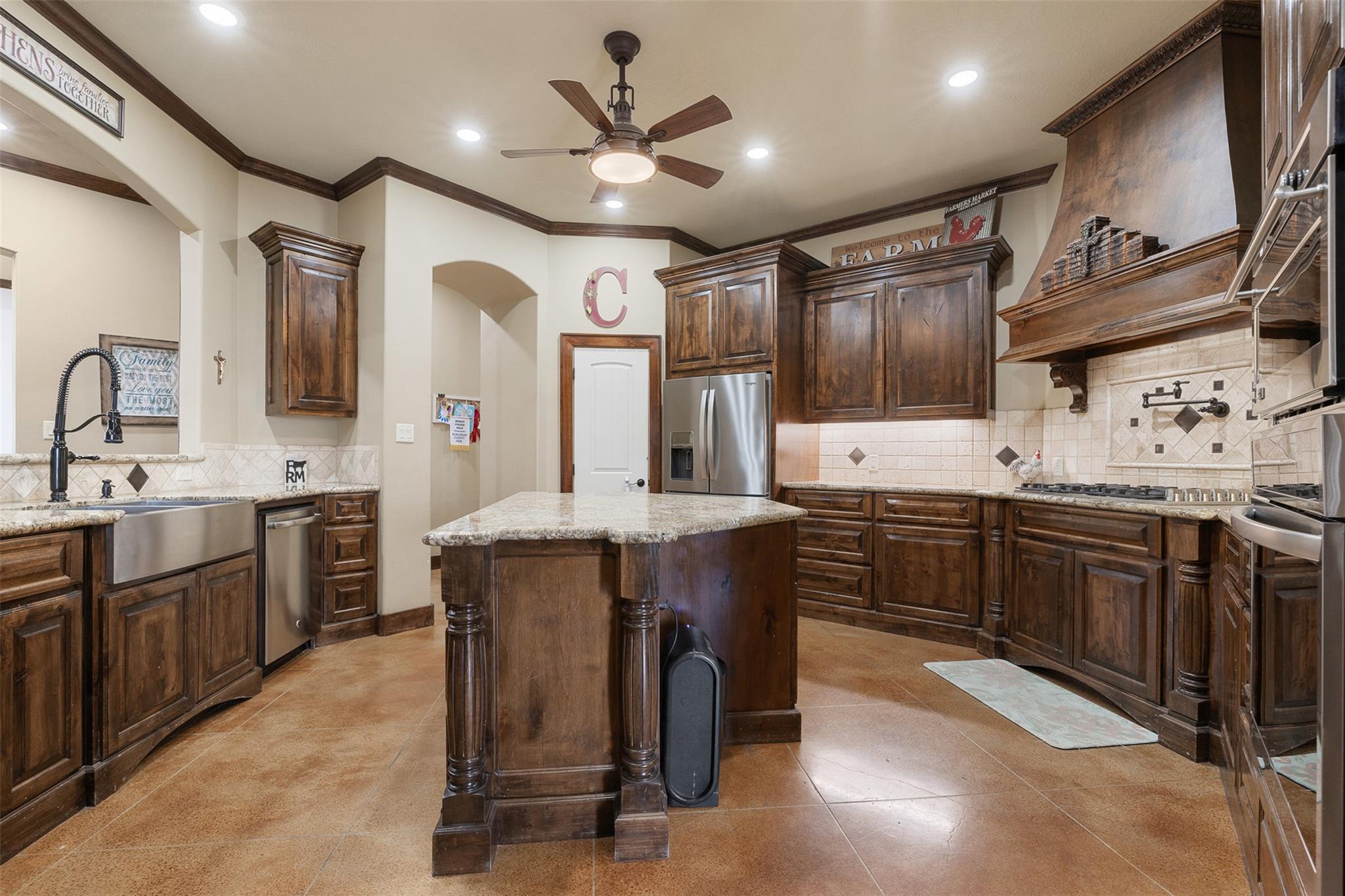 Image 5 of 39 For 2543 Fm 975  