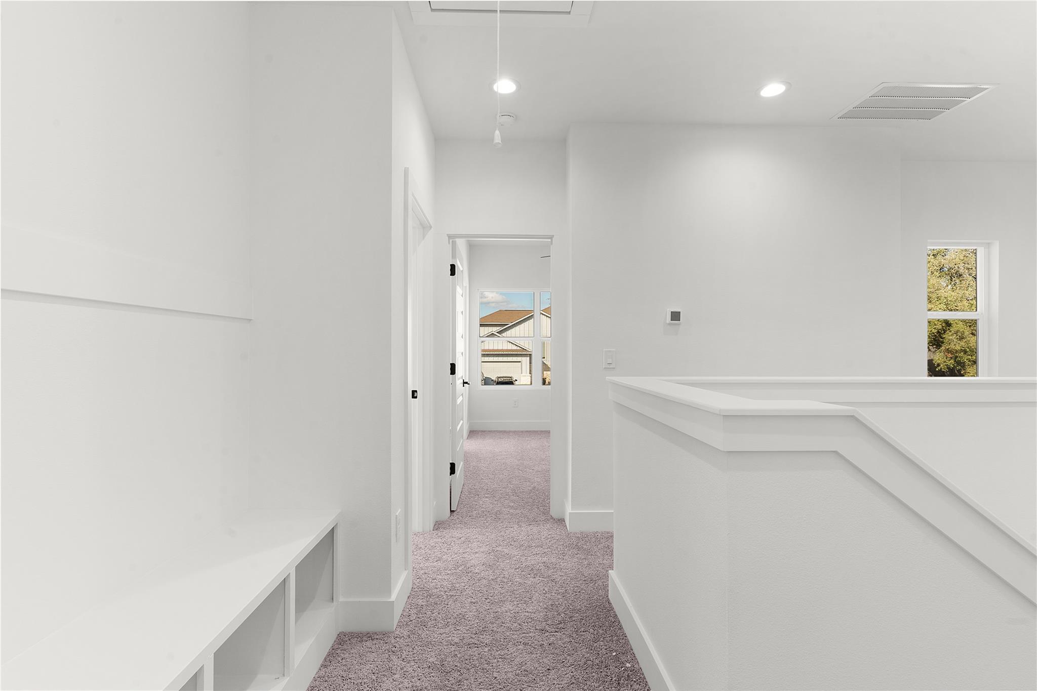 Image 19 of 40 For 105 Carmen Cv