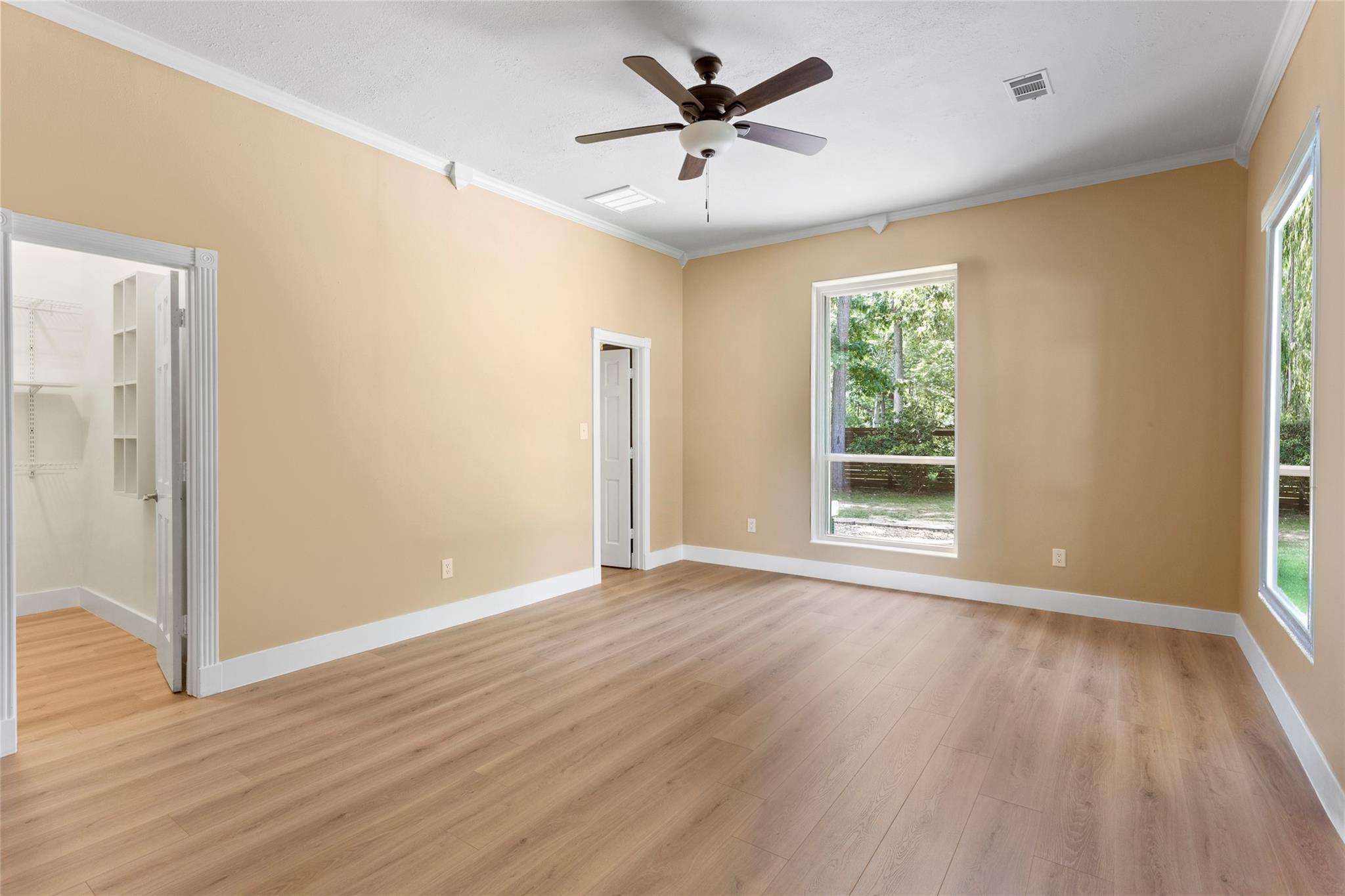 Image 16 of 36 For 419 Vista Del Lago Dr