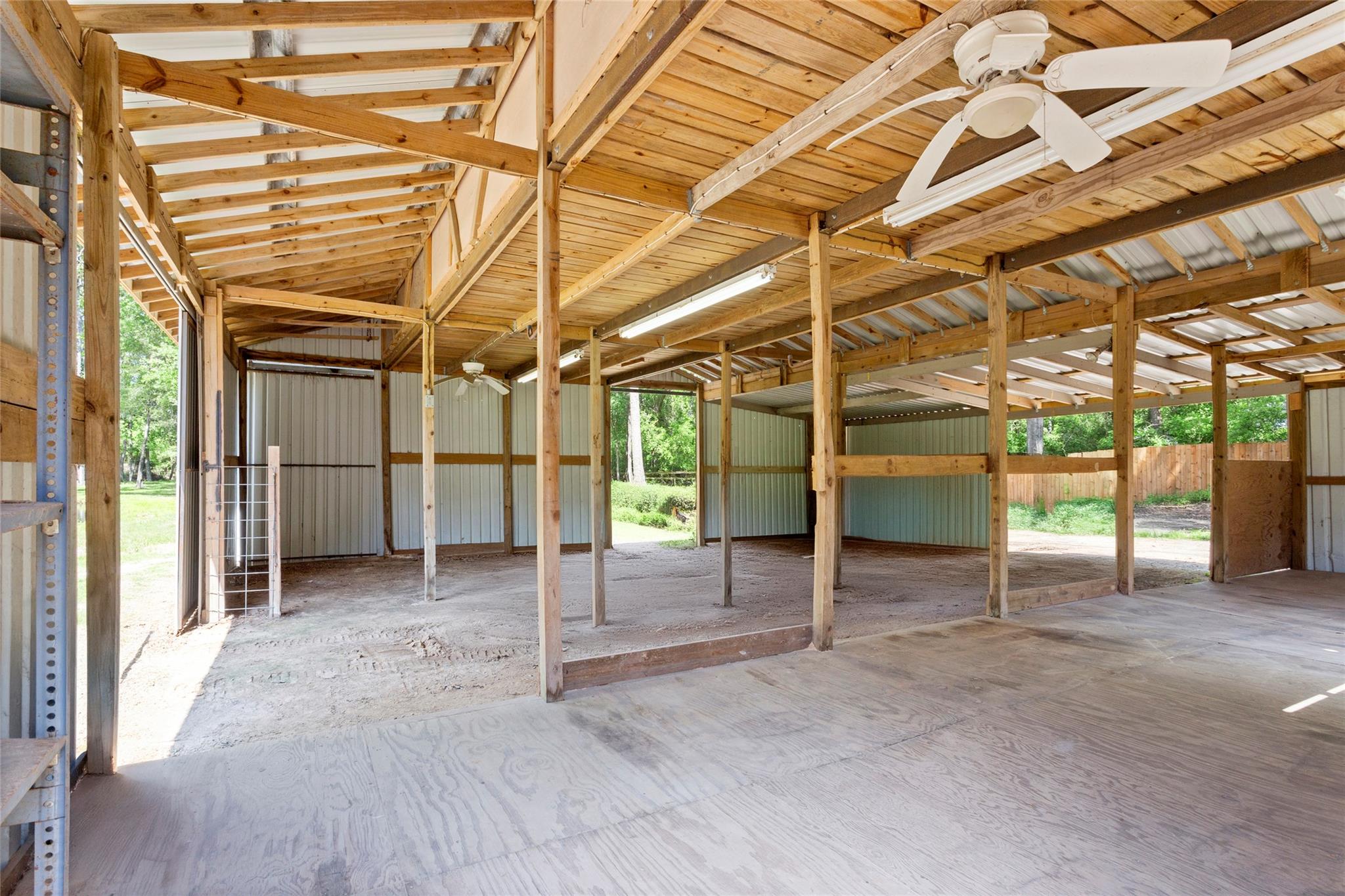 Image 22 of 36 For 419 Vista Del Lago Dr