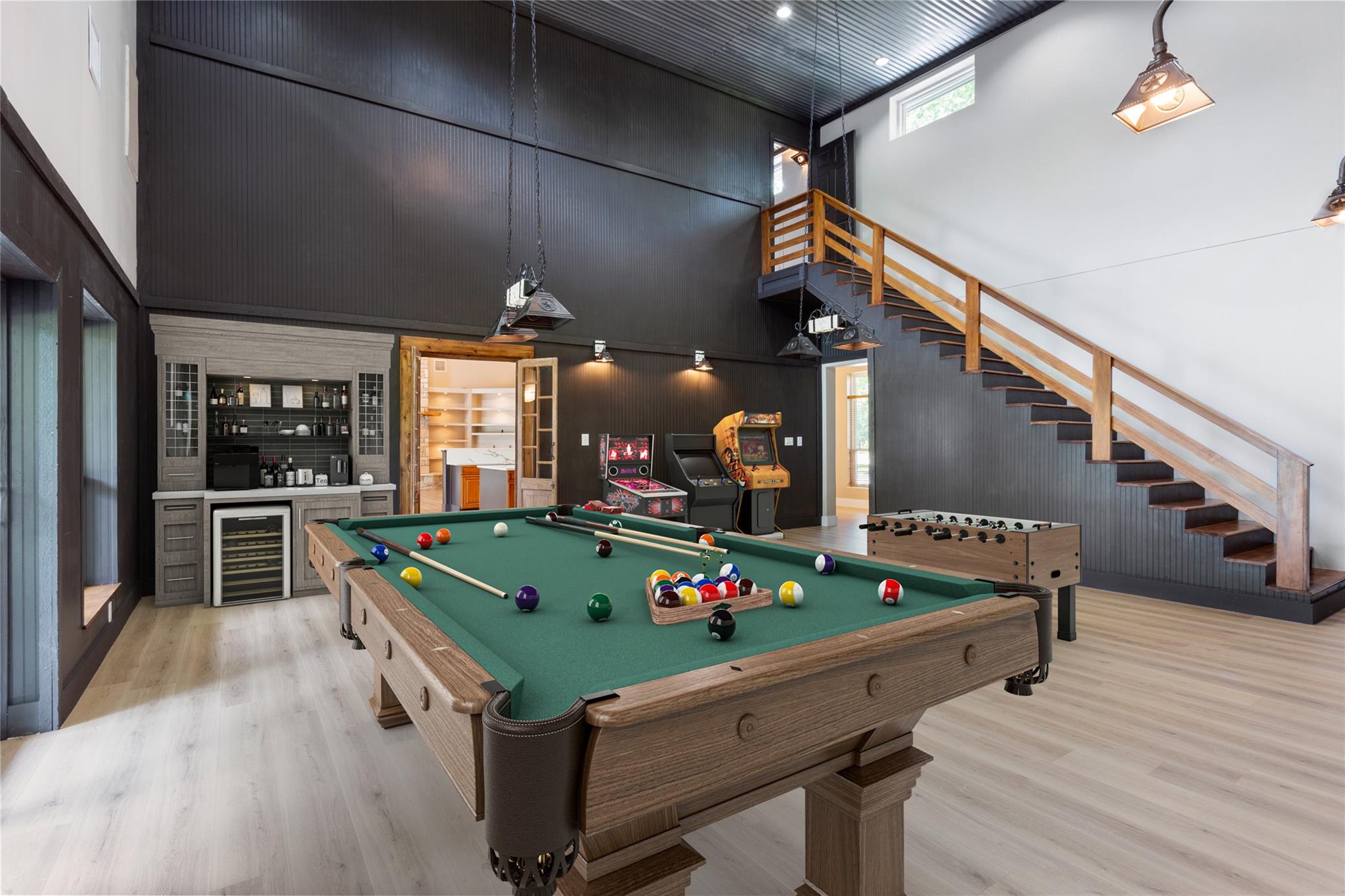 Image 8 of 36 For 419 Vista Del Lago Dr