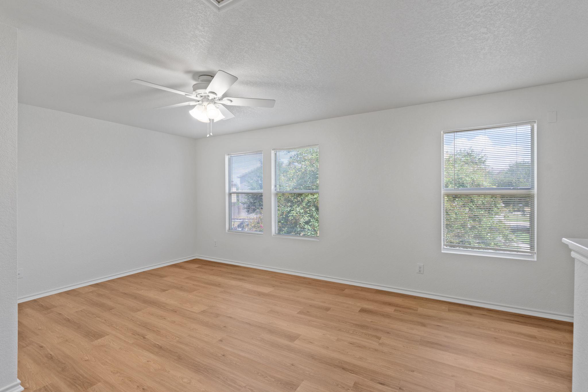 Image 17 of 40 For 501 Gatewood Briar