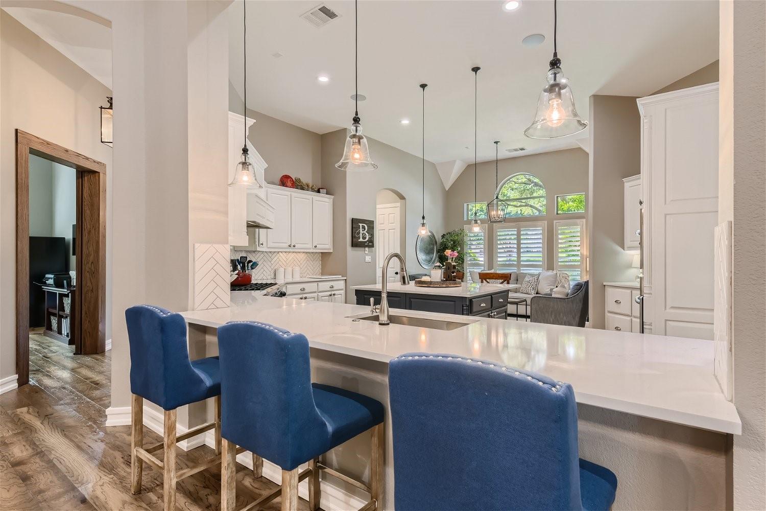 Image 13 of 38 For 12212 Azure Shores Ct