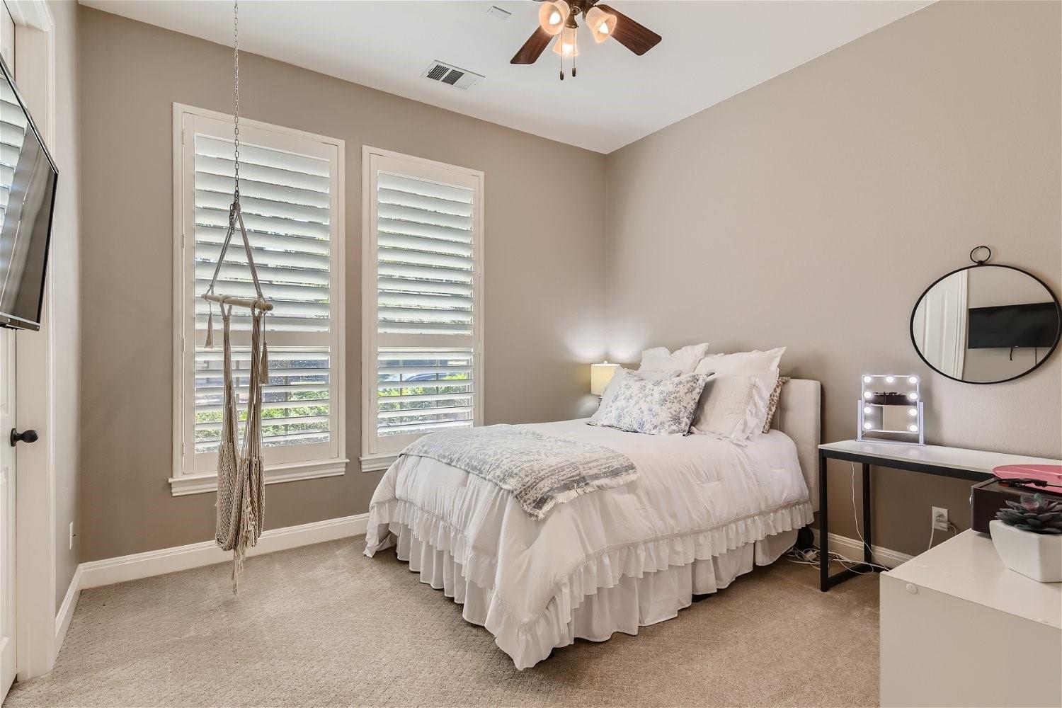 Image 22 of 38 For 12212 Azure Shores Ct