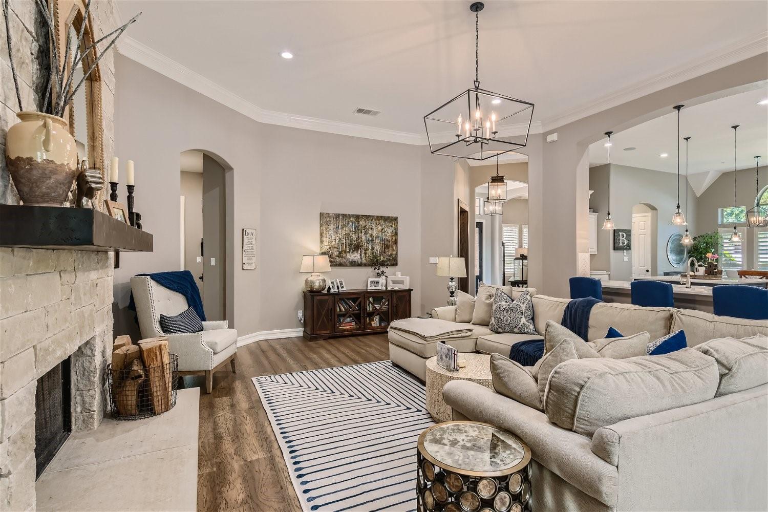 Image 7 of 38 For 12212 Azure Shores Ct