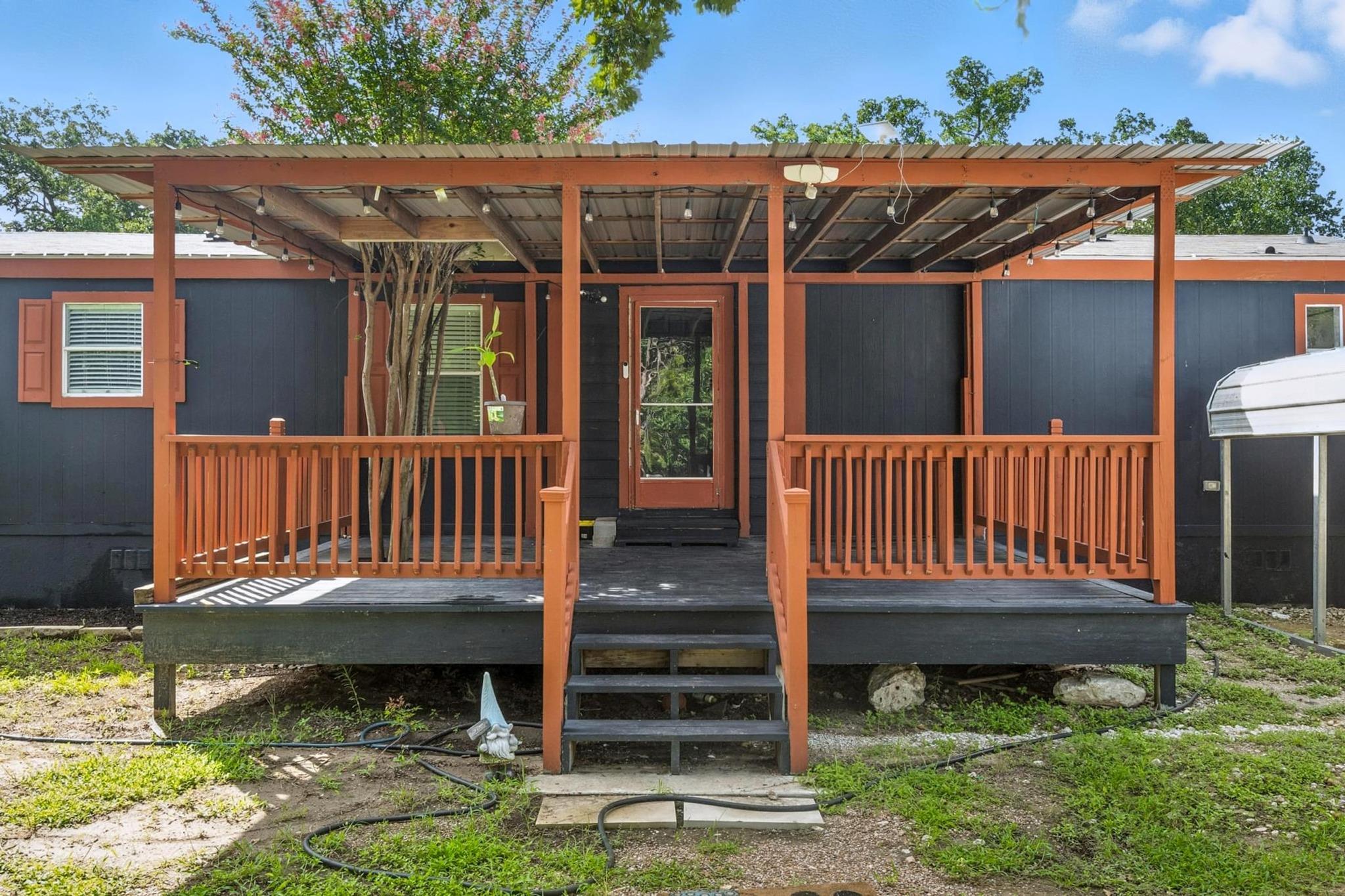 Details for 183 Blanket Flower Dr, Bastrop, TX 78602