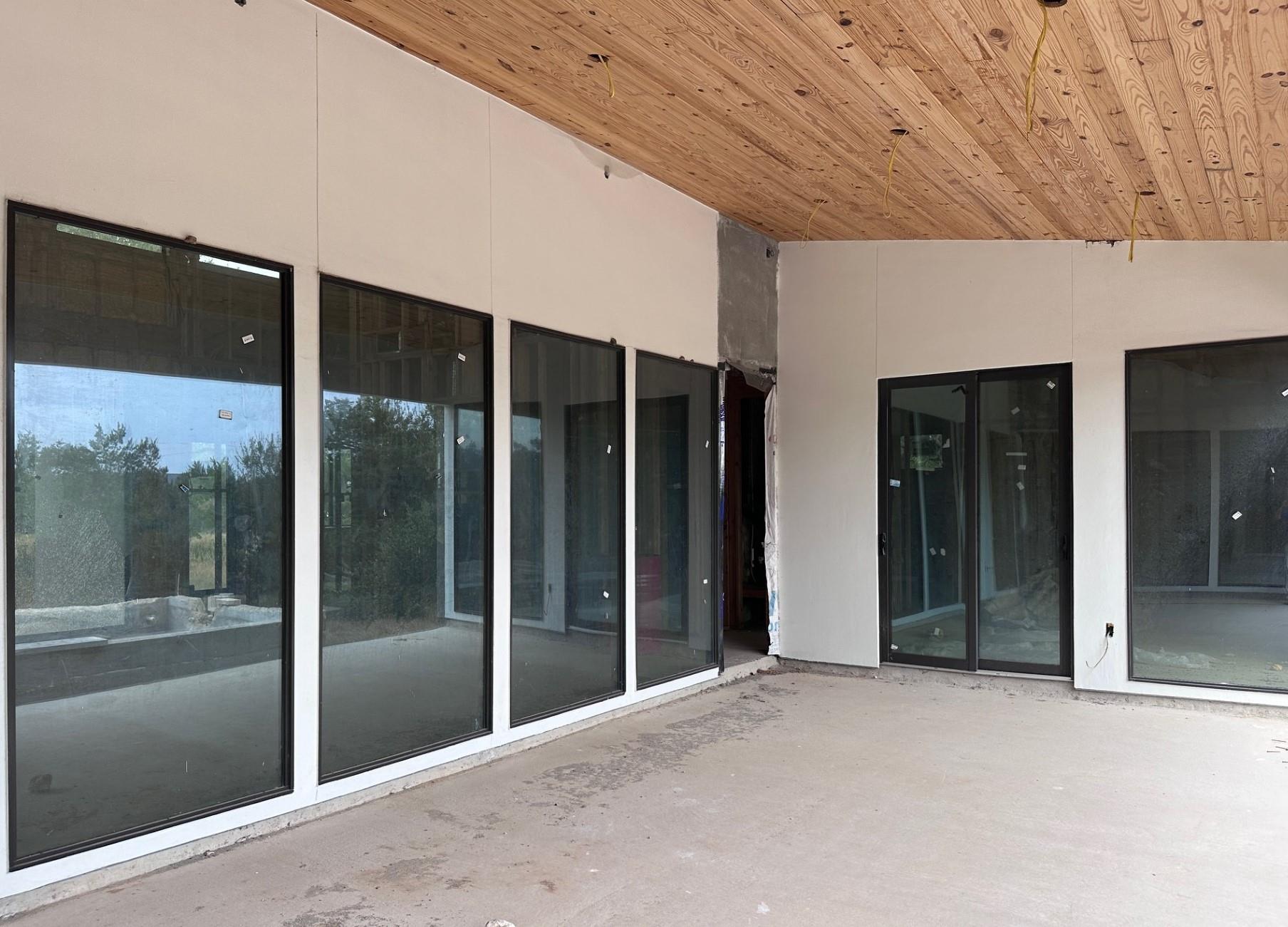 Image 14 of 21 For 1742 Paradise Pkwy