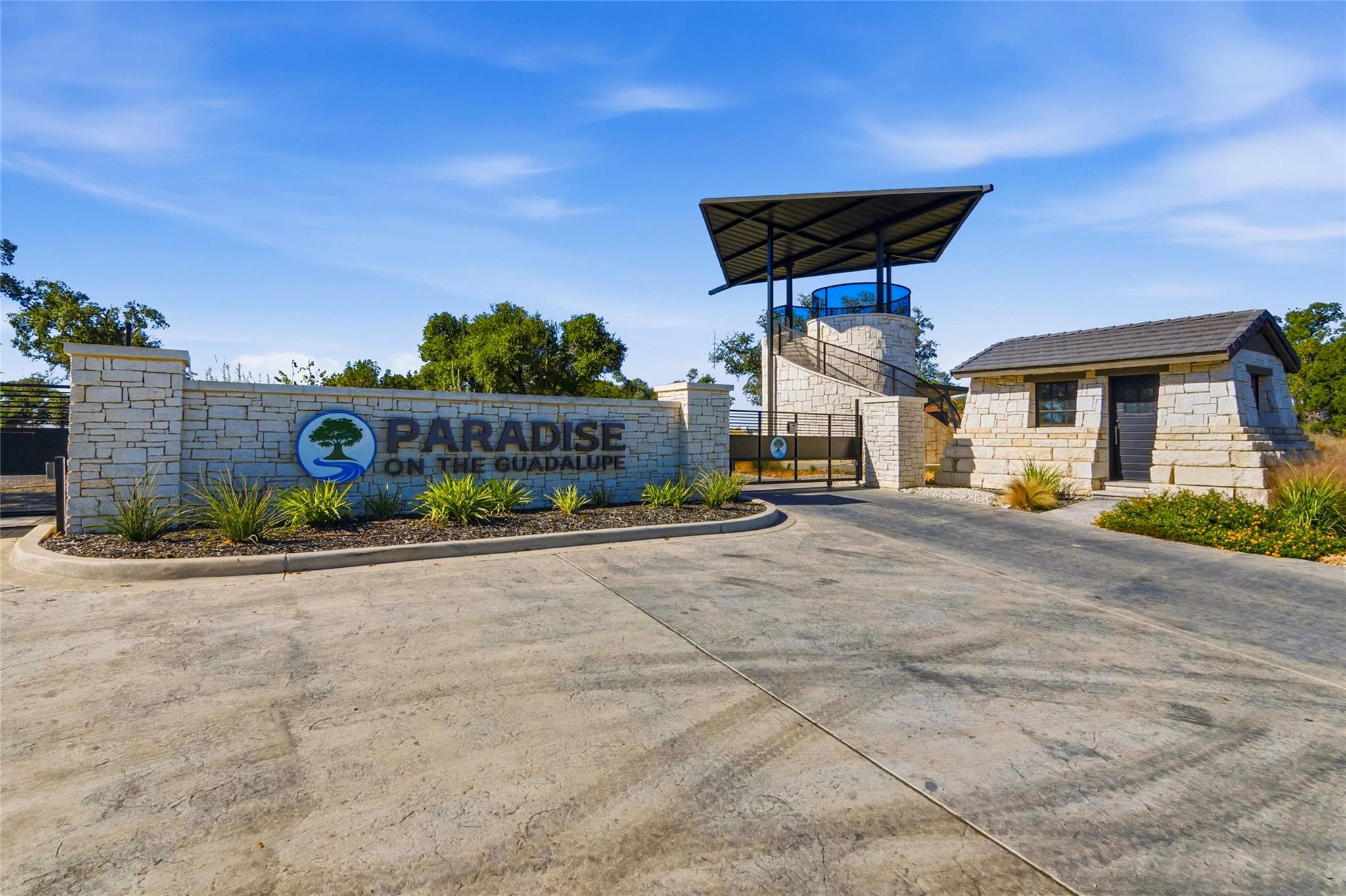 Image 17 of 21 For 1742 Paradise Pkwy