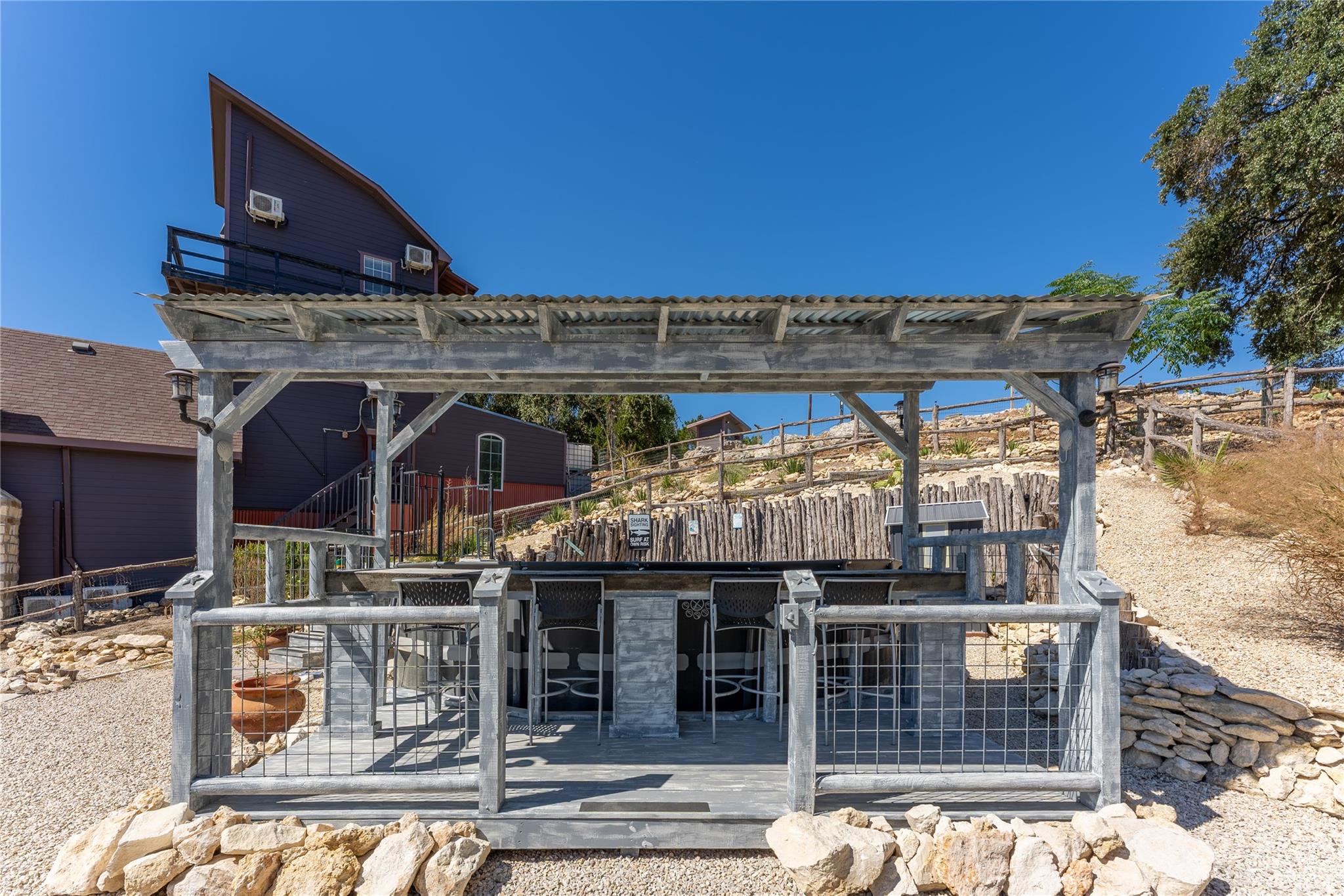 Image 34 of 39 For 3050 Contour Dr