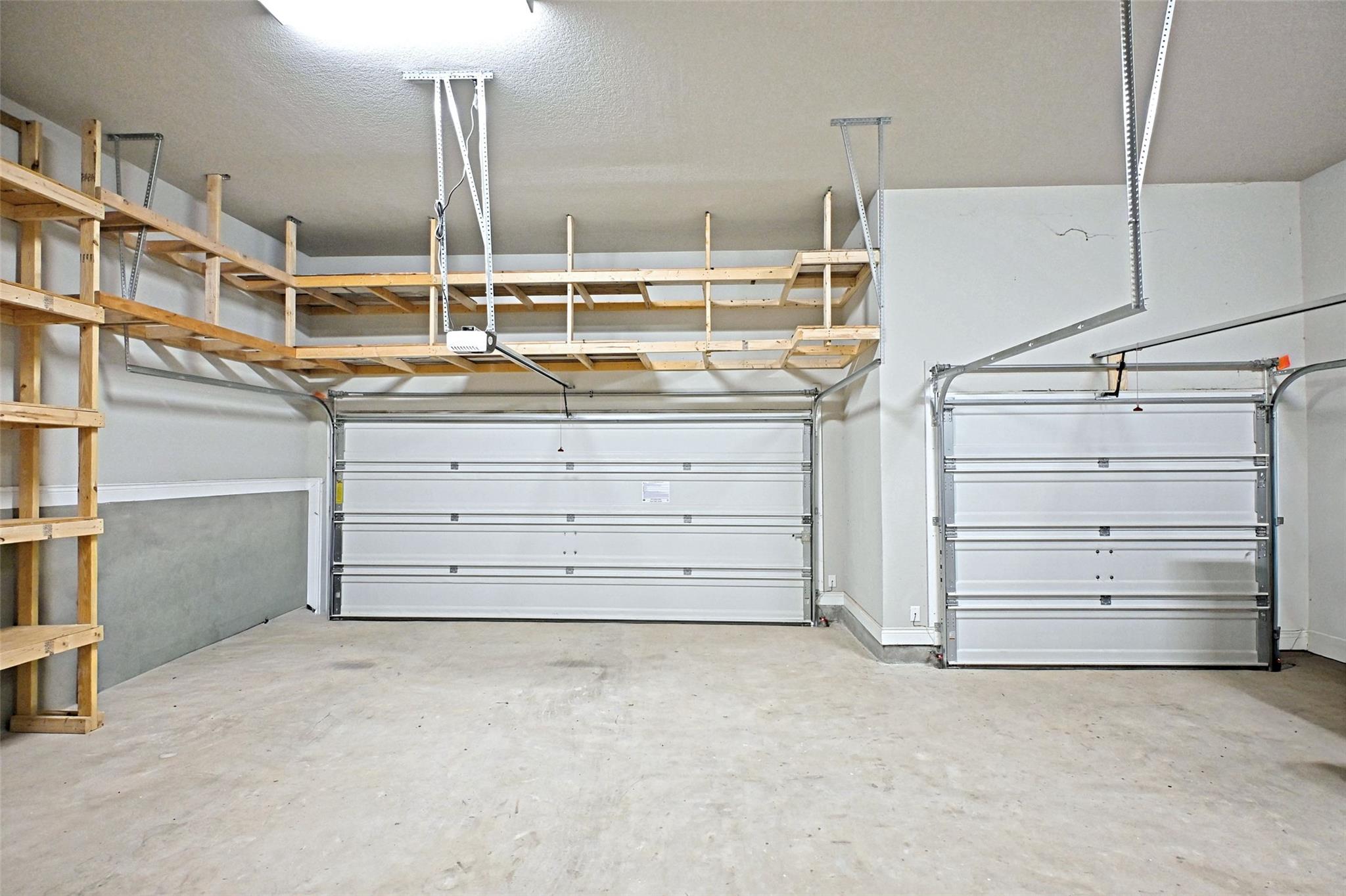 Image 31 of 32 For 588 Vale Ct 