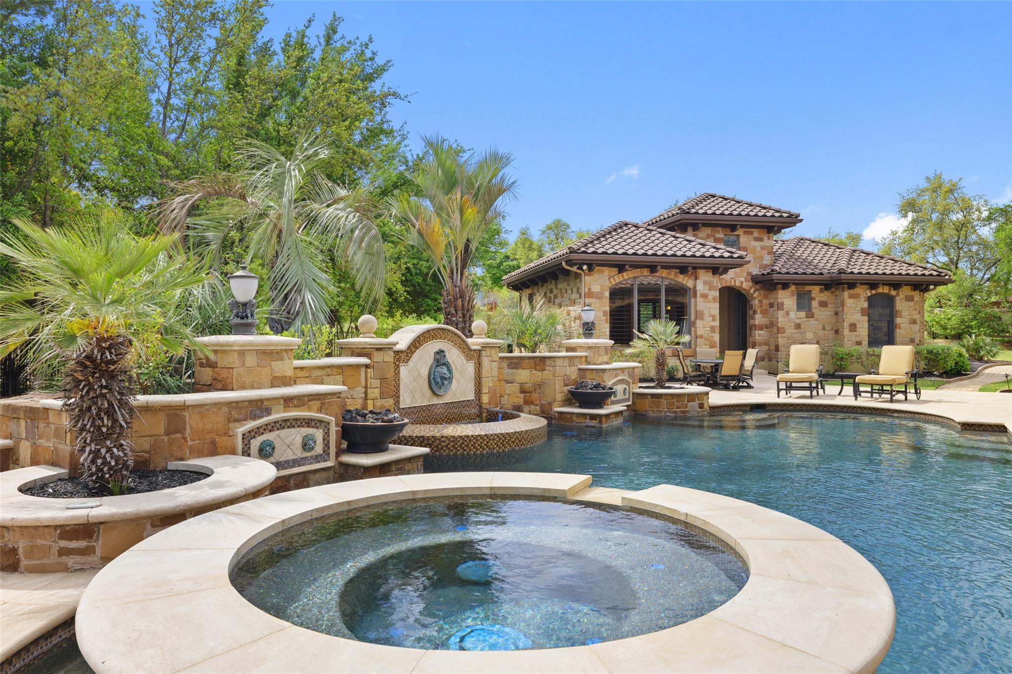 Image 38 of 40 For 210 Costa Bella Dr