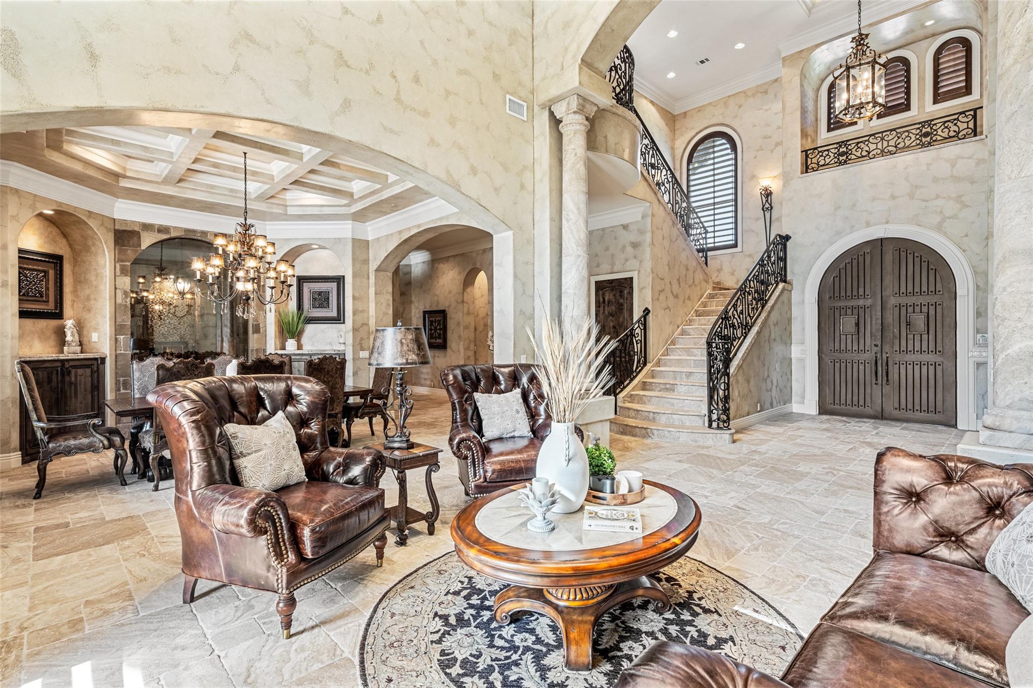 Image 5 of 40 For 210 Costa Bella Dr