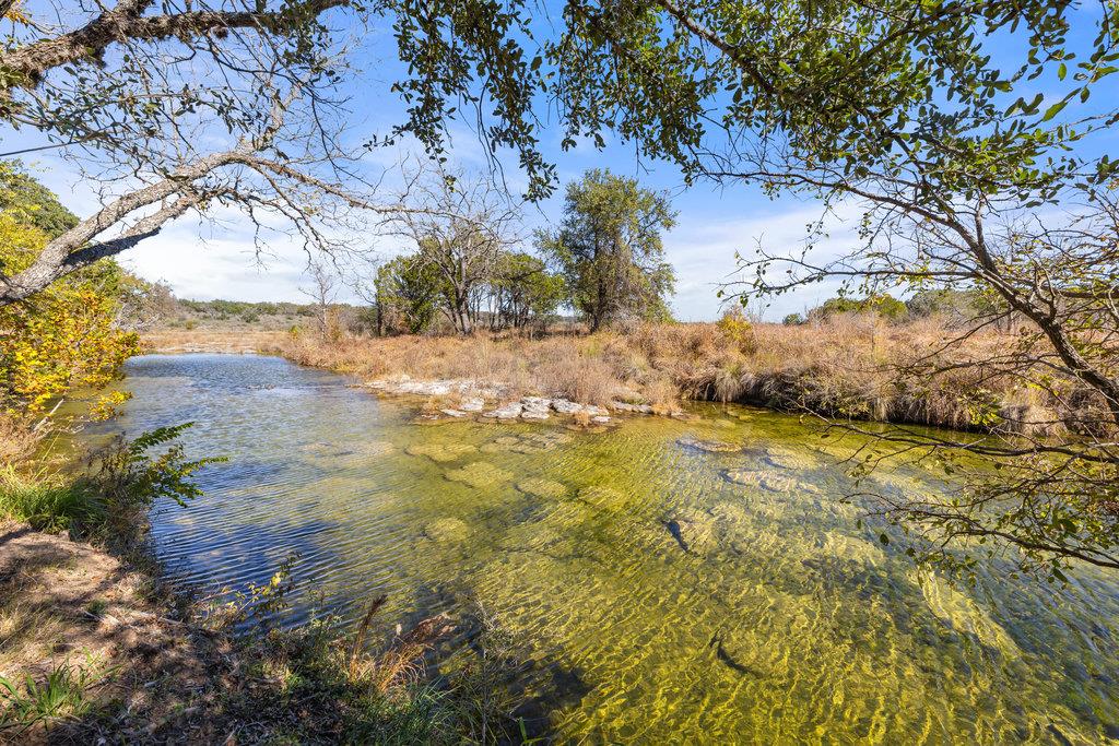 Image 20 of 25 For 1594 Ranch Road 1320