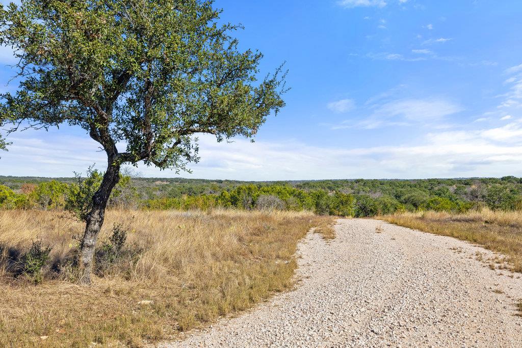 Image 24 of 25 For 1594 Ranch Road 1320