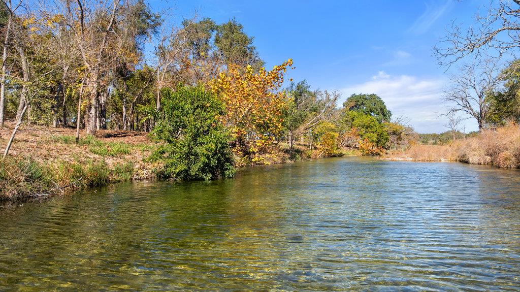 Image 7 of 25 For 1594 Ranch Road 1320