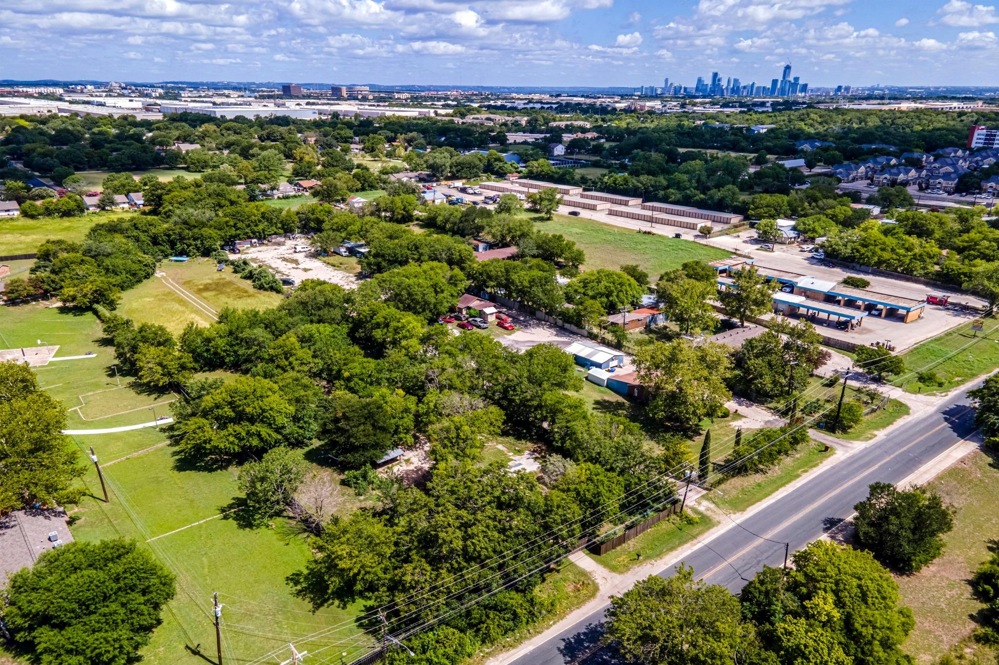 Image 2 of 10 For 4904 Nuckols Crossing Rd